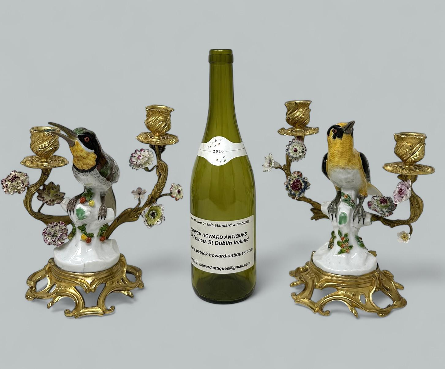 Antique Pair French Ormolu Vergoldetes Porzellan Vögel Kerzenleuchter Kandelaber Samson im Angebot 1