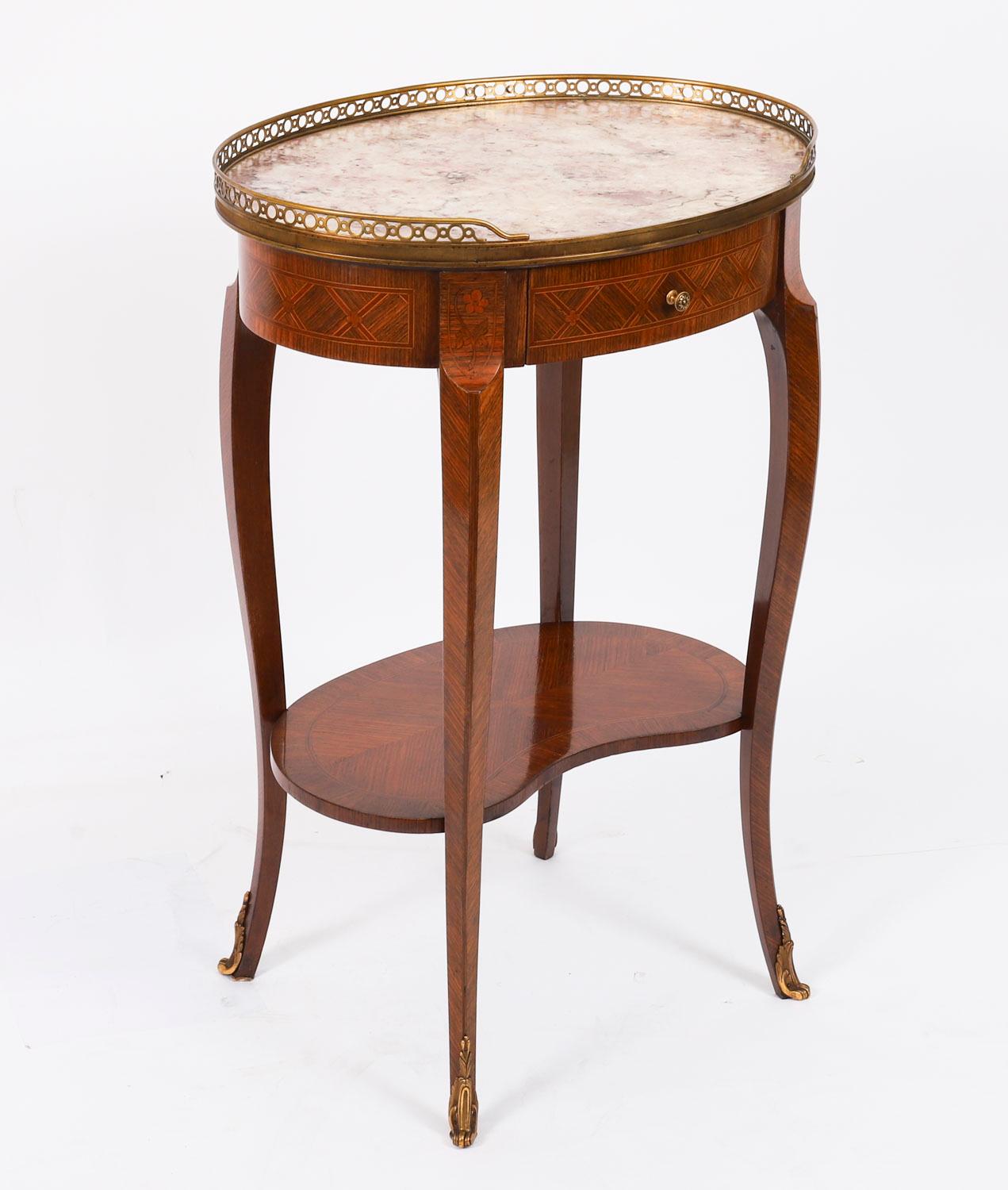 Antique Paire de tables d'appoint en marqueterie française montée sur bronze doré 19ème siècle en vente 8