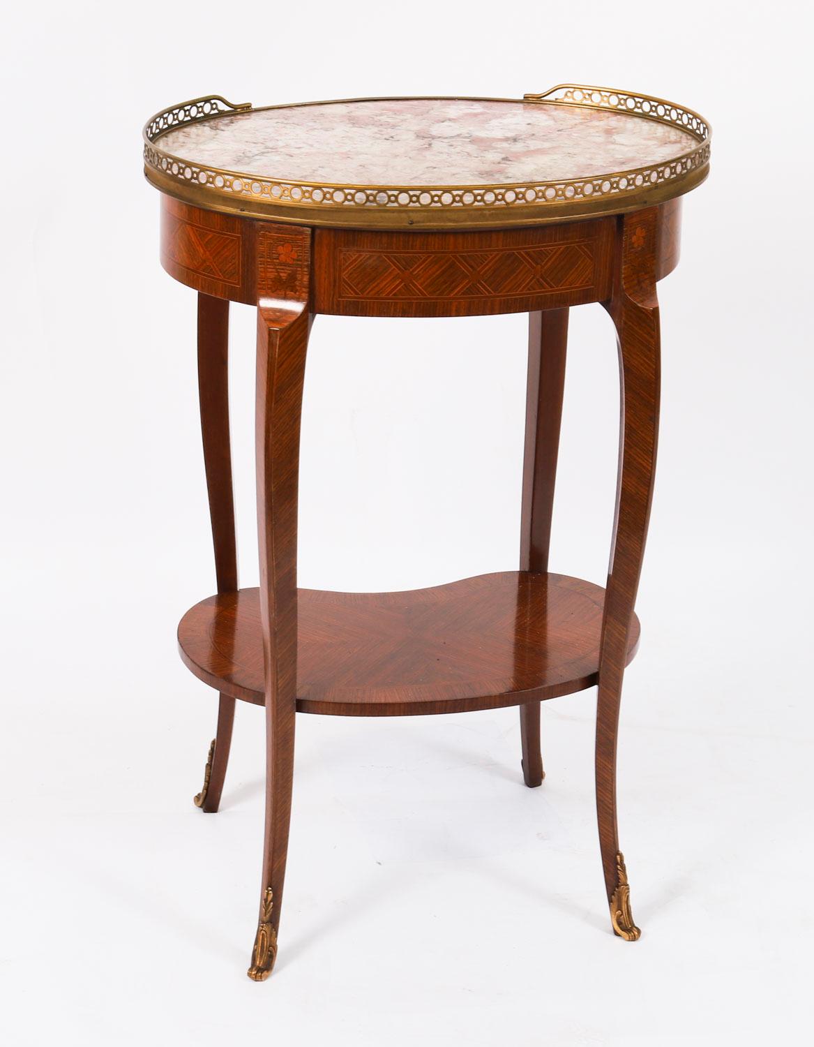 Antique Paire de tables d'appoint en marqueterie française montée sur bronze doré 19ème siècle en vente 2