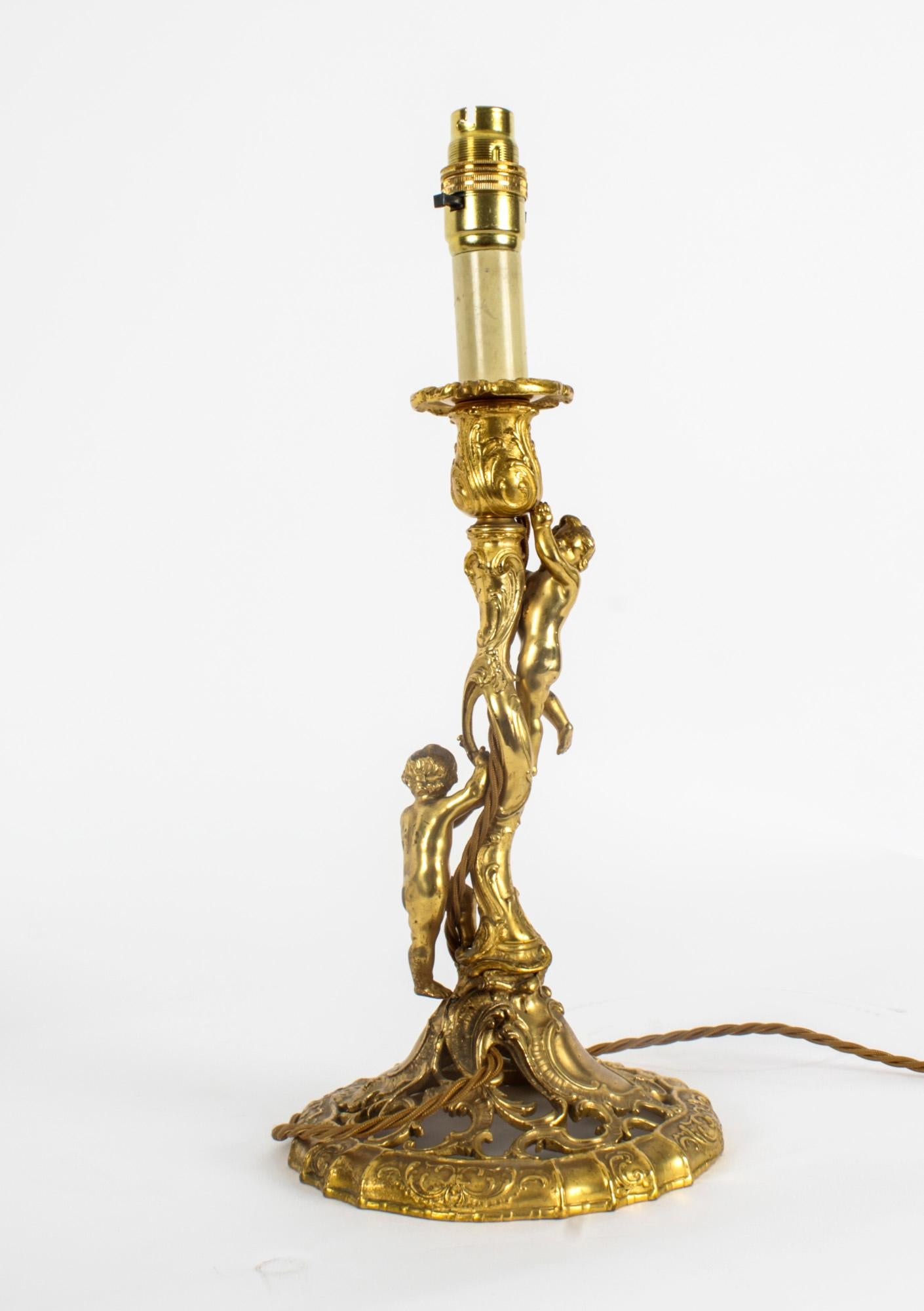 Antique Pair French Ormolu Rococo Cherub Table Lamps 19th Century In Good Condition In London, GB