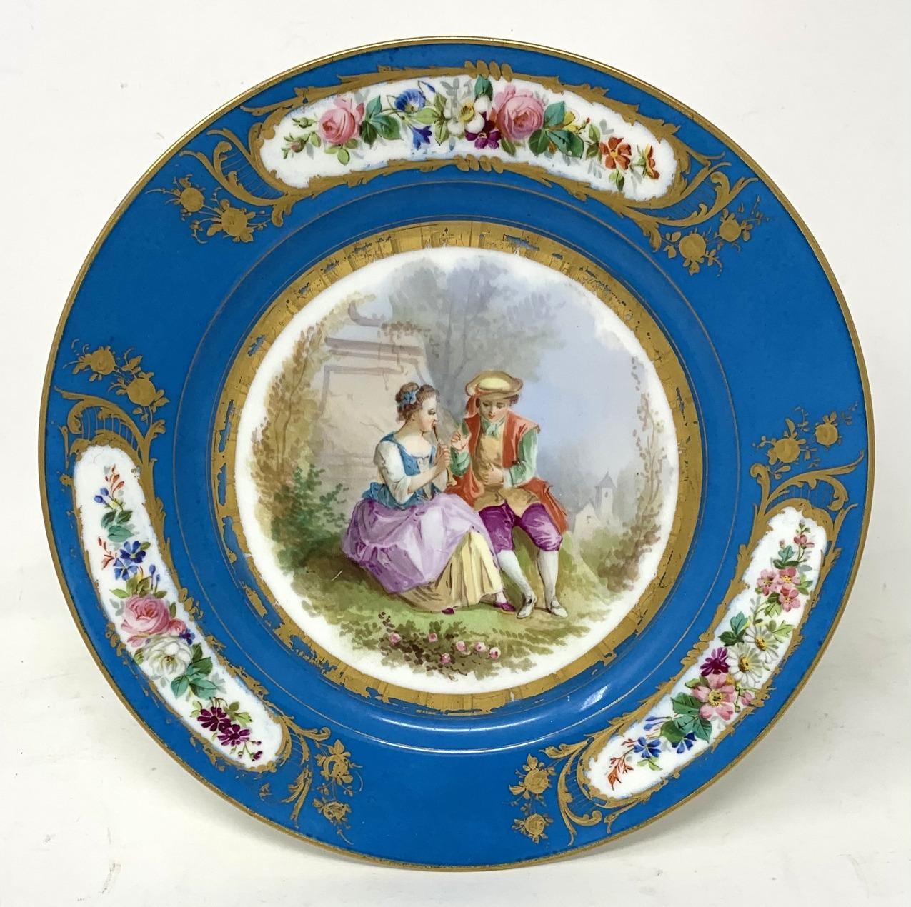 Antique Pair French Sevres Hand Painted Celeste Blue Circular Cabinet Plates 19C In Good Condition For Sale In Dublin, Ireland
