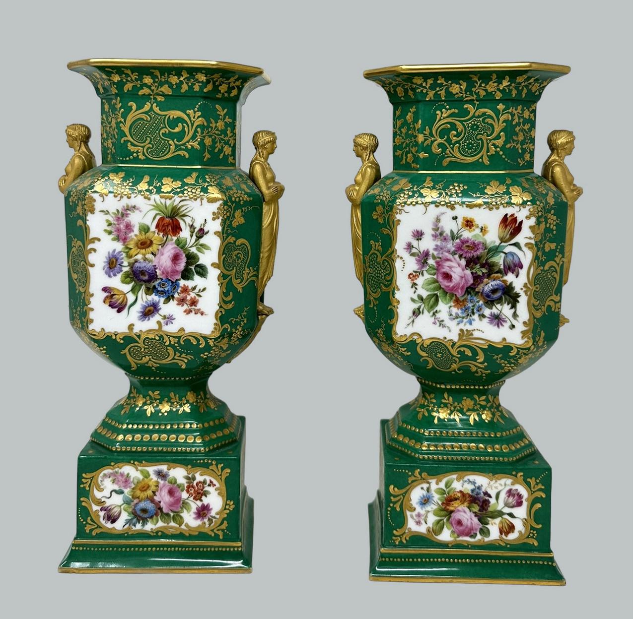 Antique Pair French Sèvres Porcelain Gilt Mounted Urns Vases Centerpieces 1830 In Good Condition In Dublin, Ireland