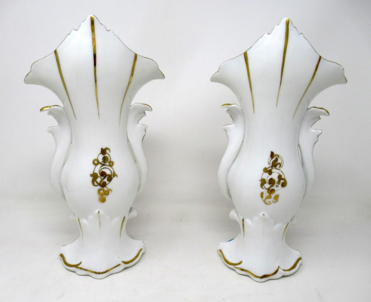 Antique French Vieux Paris Gilt Porcelain Vases Urns Flowers Sèvres Style, Pair 1