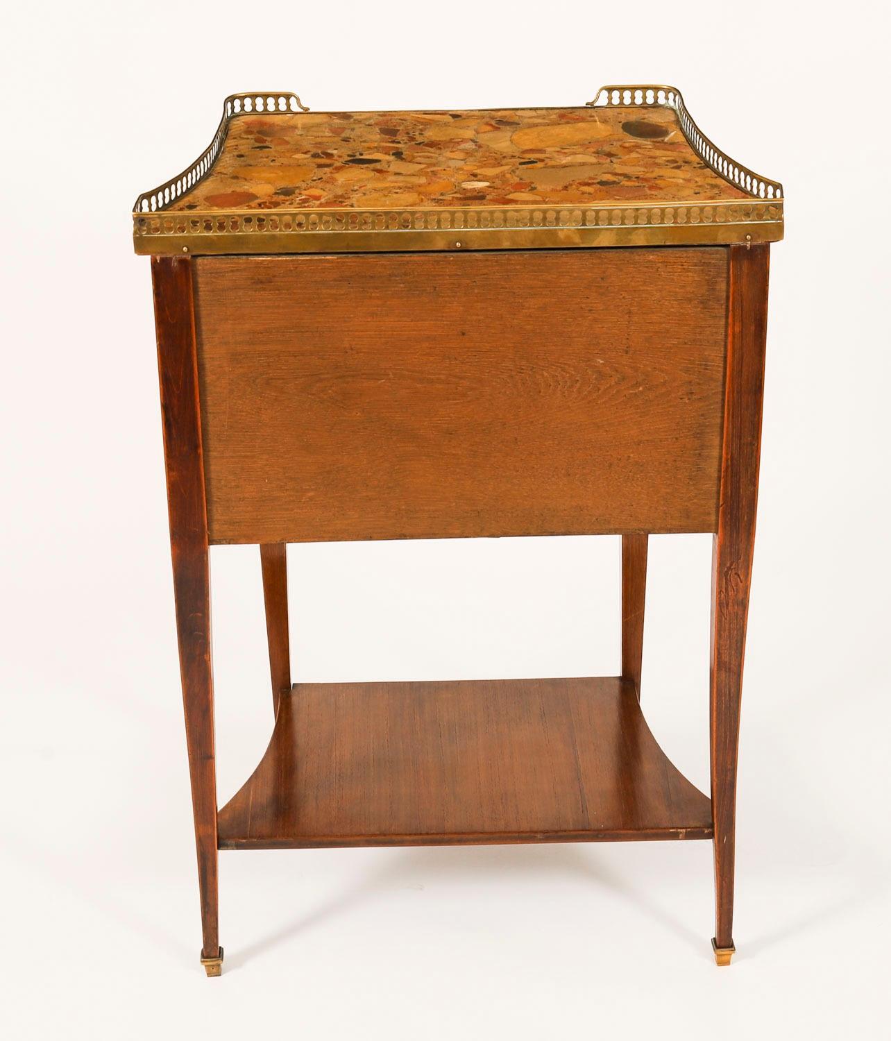 Antique Pair French Walnut & Tulipwood Bedside Cabinets C1900 For Sale 5
