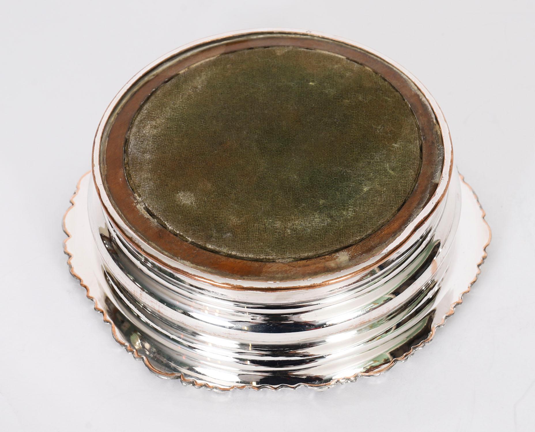 Coppia antica di sottobicchieri da vino George III Old Sheffield Matthew Boulton 18° secolo in vendita 5