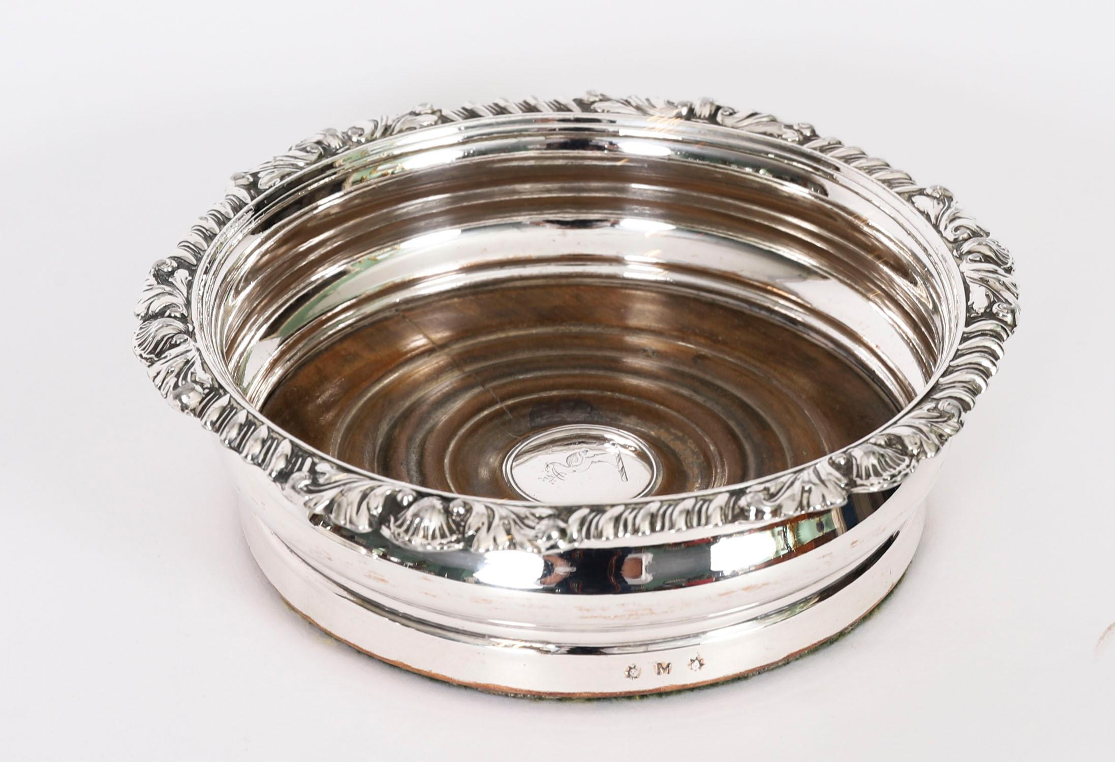 XVIII secolo Coppia antica di sottobicchieri da vino George III Old Sheffield Matthew Boulton 18° secolo in vendita