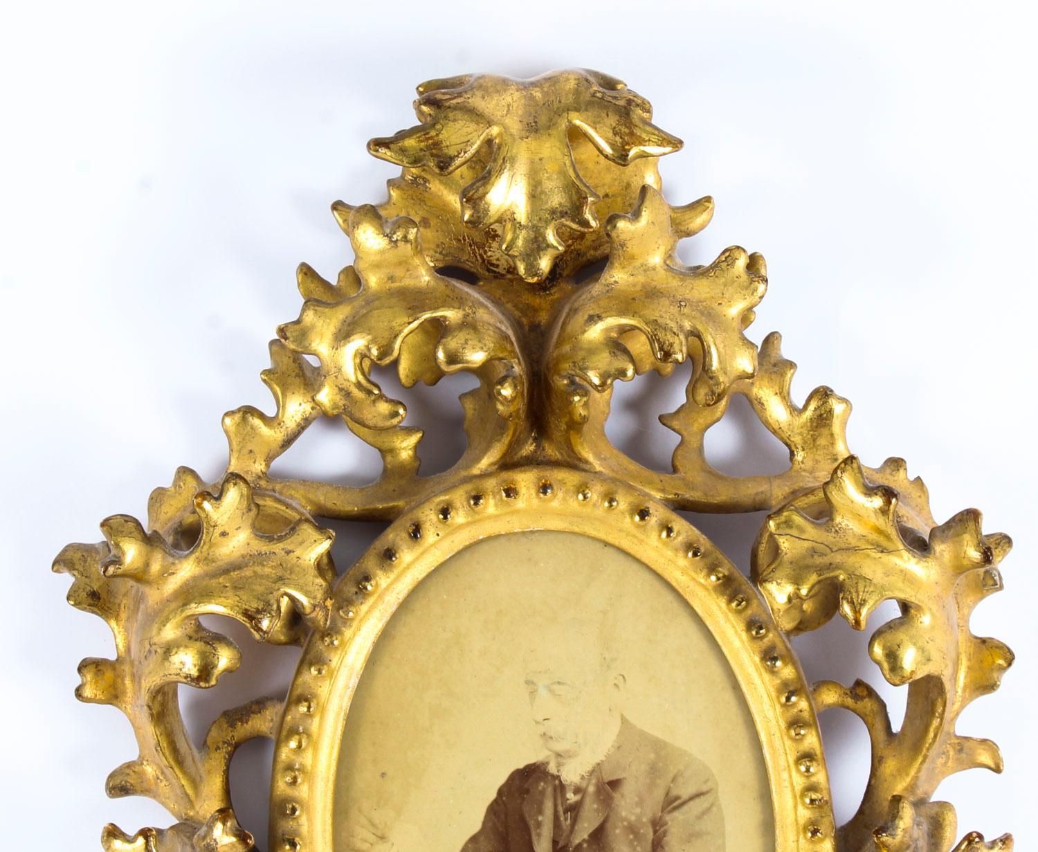 Antique Pair of Giltwood Florentine Rococo Picture Frame, 19th Century 5