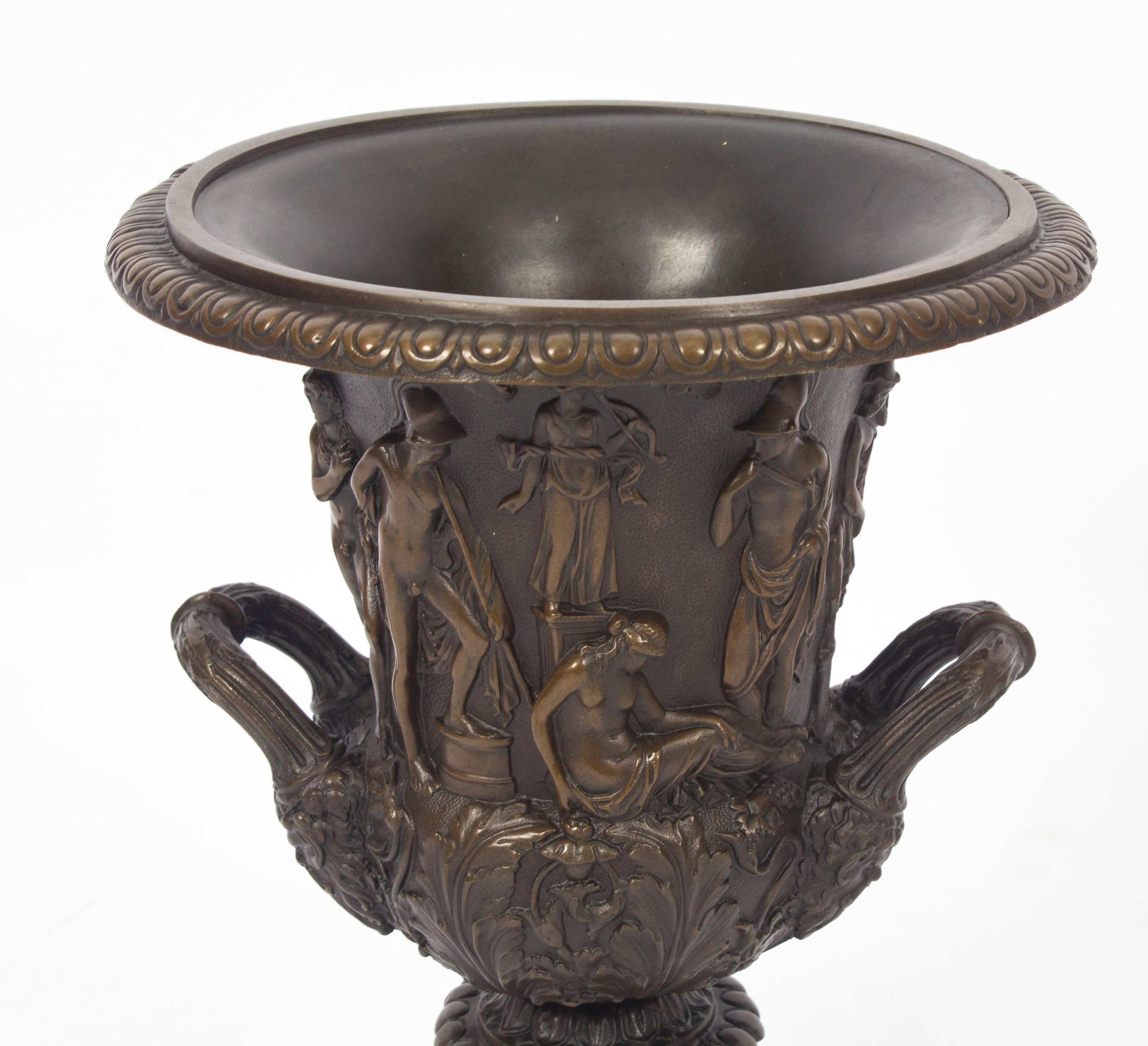 Antique Pair of Grand Tour Borghese Bronze Campana Urns, 19th Century In Excellent Condition In London, GB