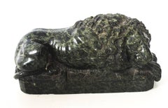 Paire de Lions Canova en marbre serpentin Grand Tour:: 19ème siècle