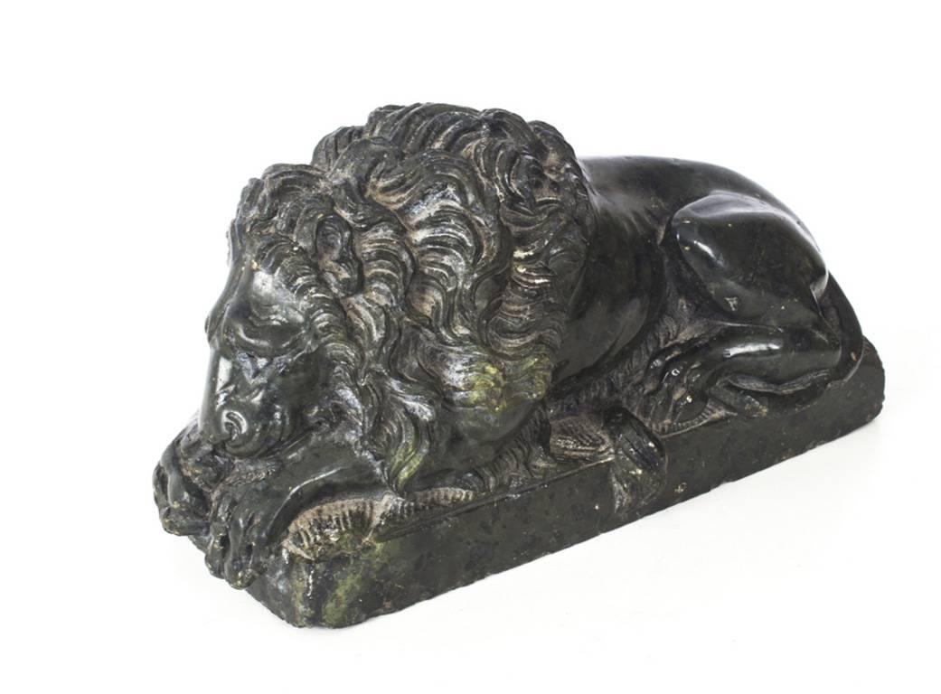 Paire de Lions Canova en marbre serpentin Grand Tour:: 19ème siècle 1