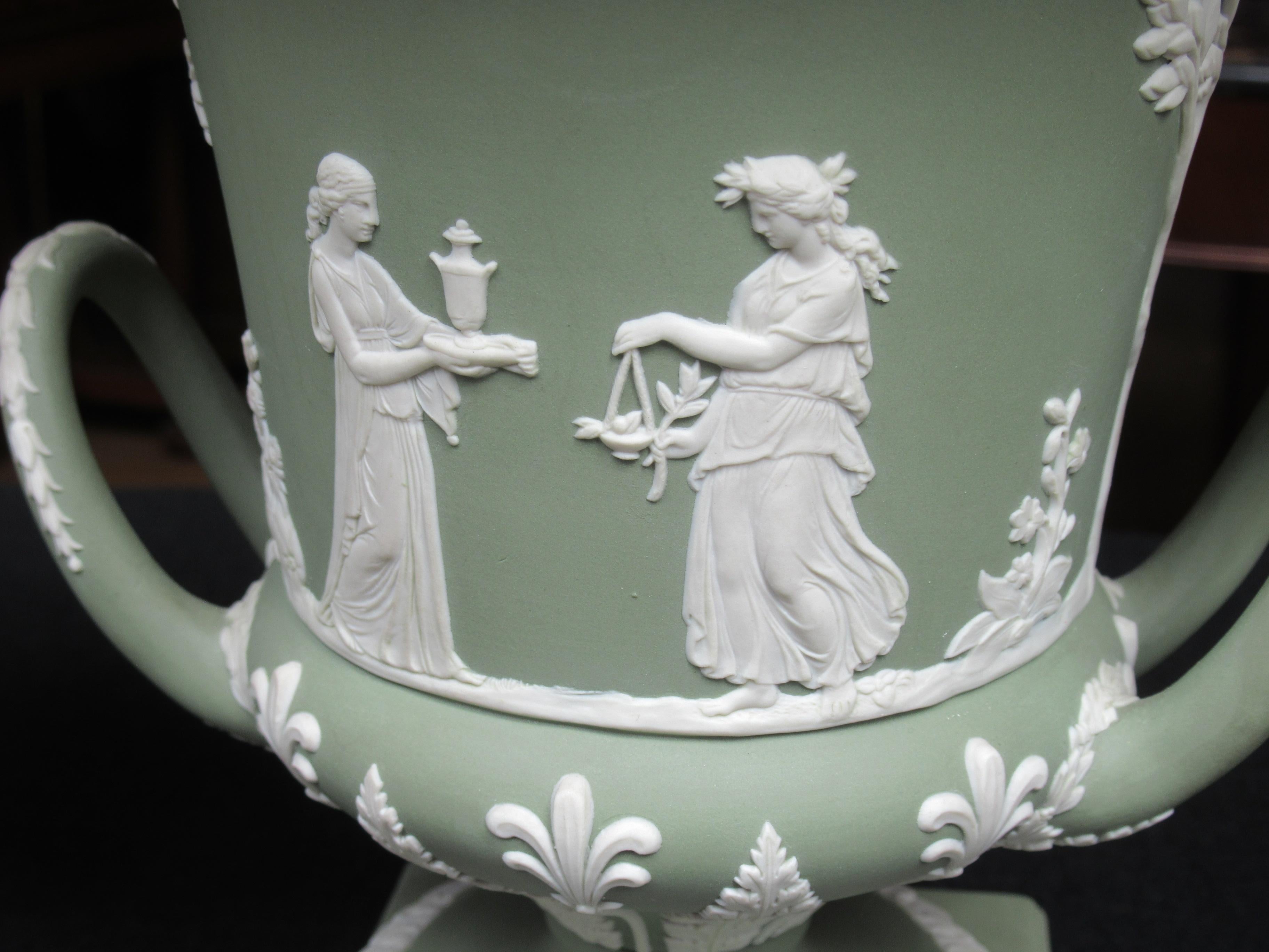 Antique Pair of Green Wedgwood Jasperware Ceramic Urns Vases Mythological Scenes In Good Condition In Dublin, Ireland