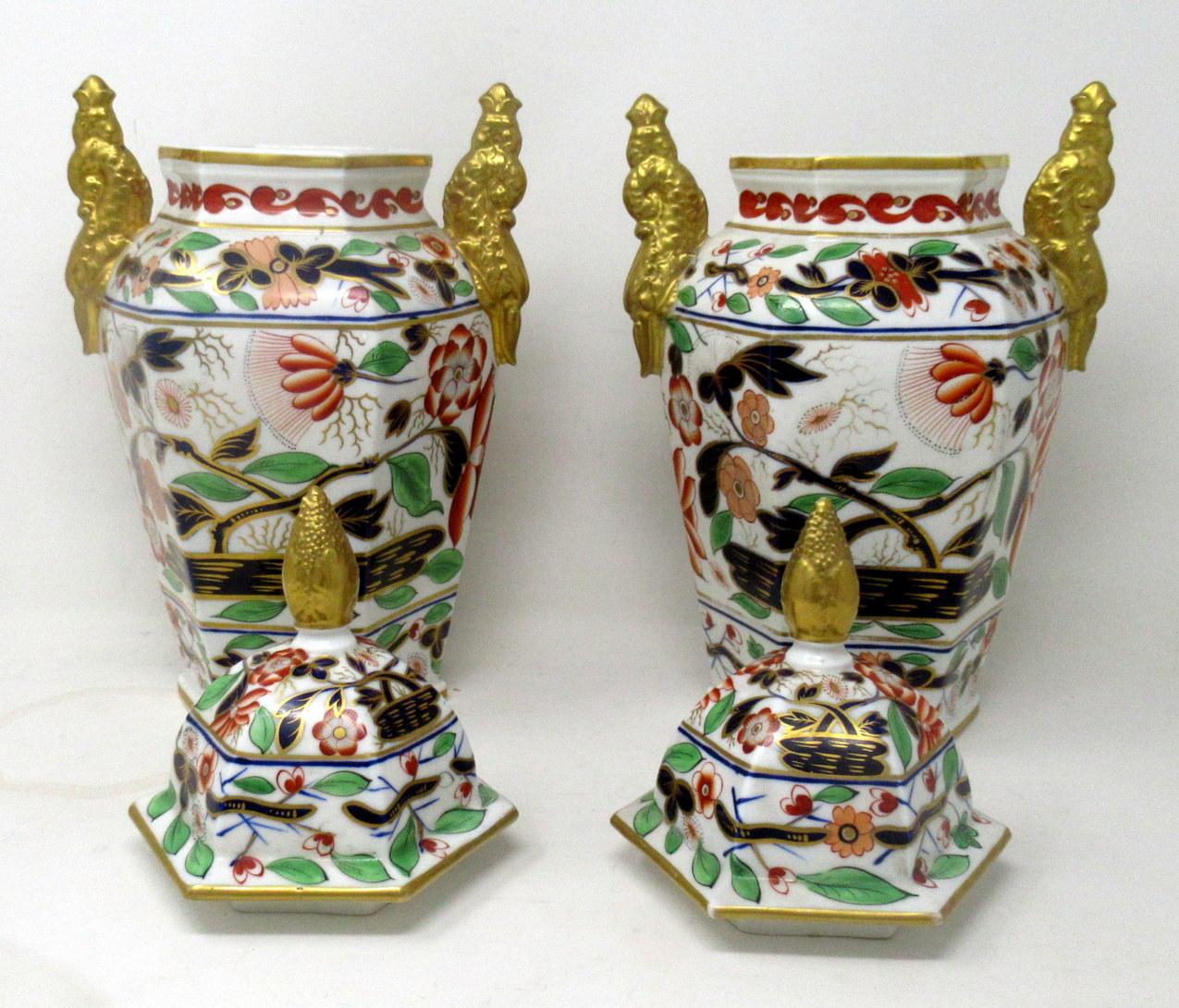 Porcelain Antique Pair Hexagon English Chamberlains Worcester Imari Vases Urns Green Gilt
