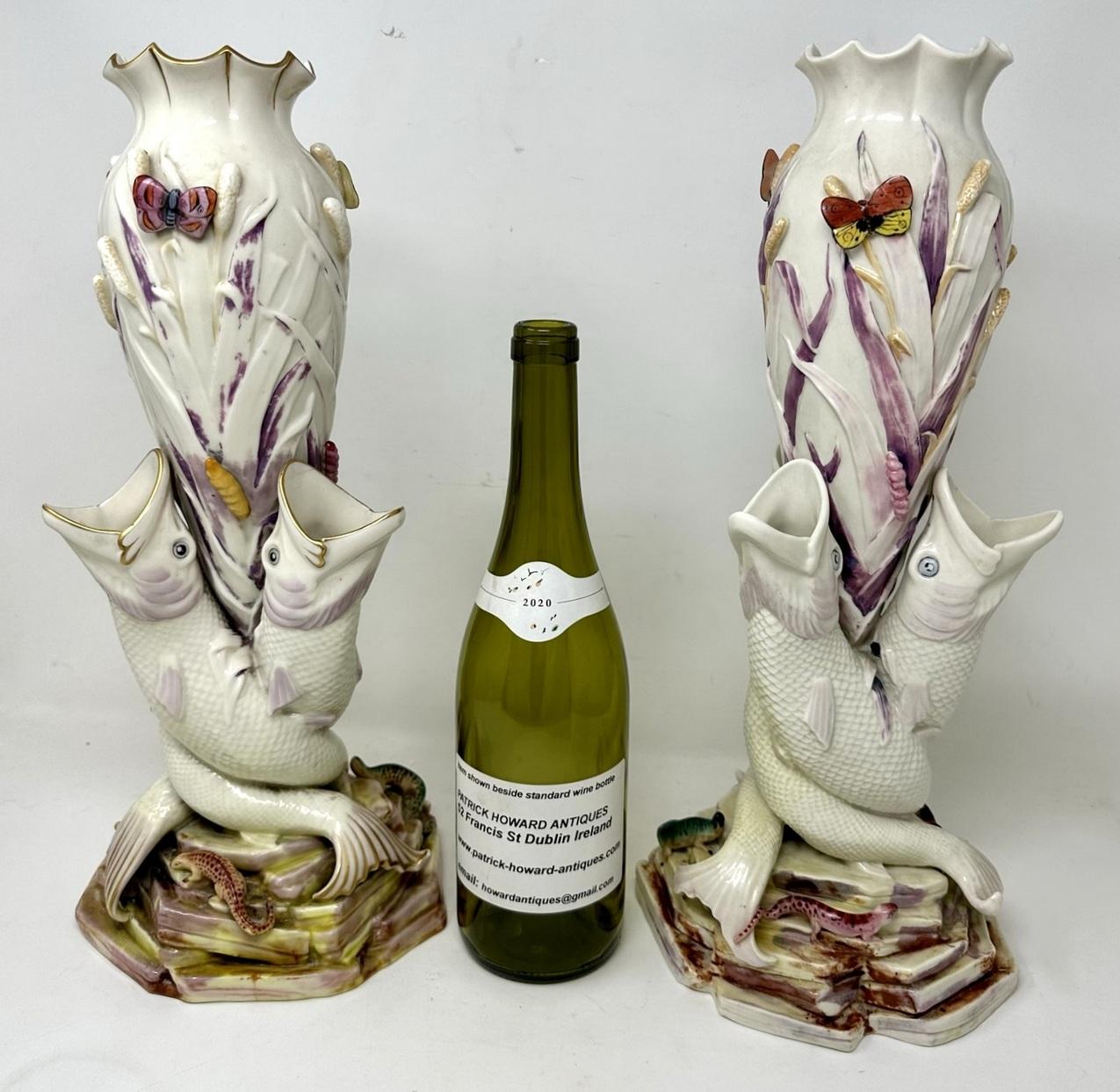 Antique Pair Irish Belleek Porcelain Triple Fish Rare Vases 1863-1890 Ireland  For Sale 5