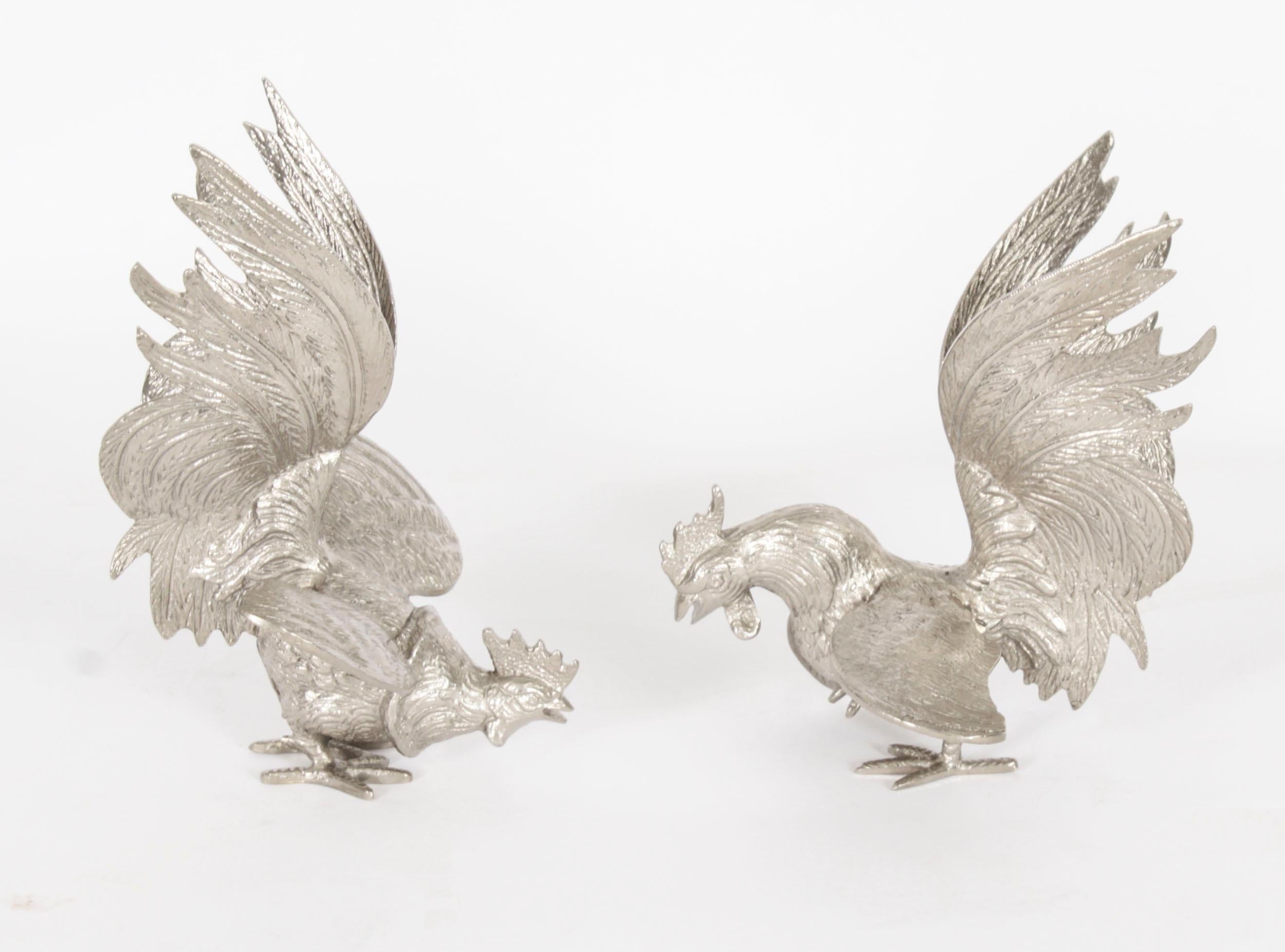 Antikes Paar italienische versilberte Fighting Cockerels, 20. Jahrhundert, antik im Angebot 13