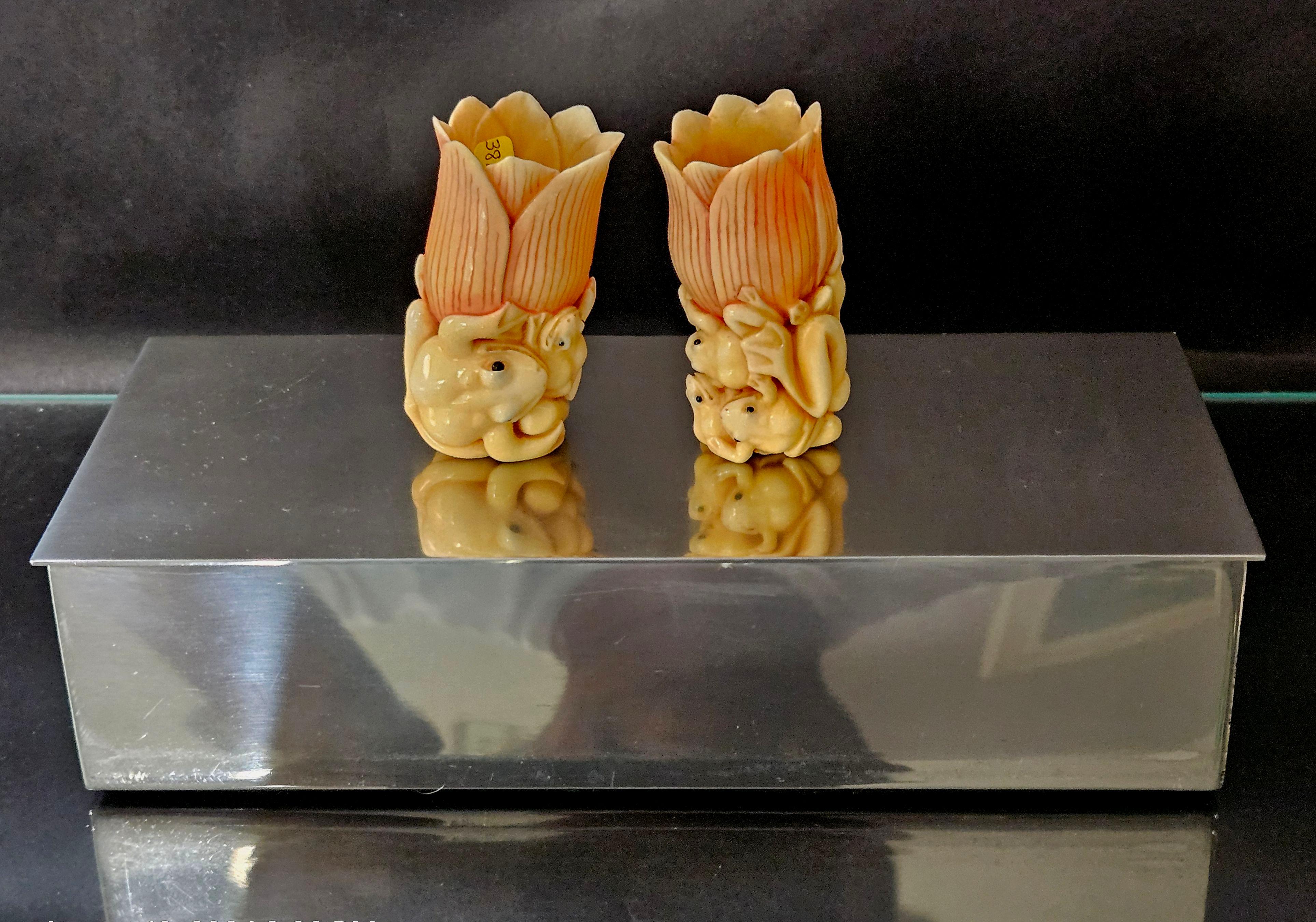 19th Century Antique Pair Japanese Carved Netsukes 
