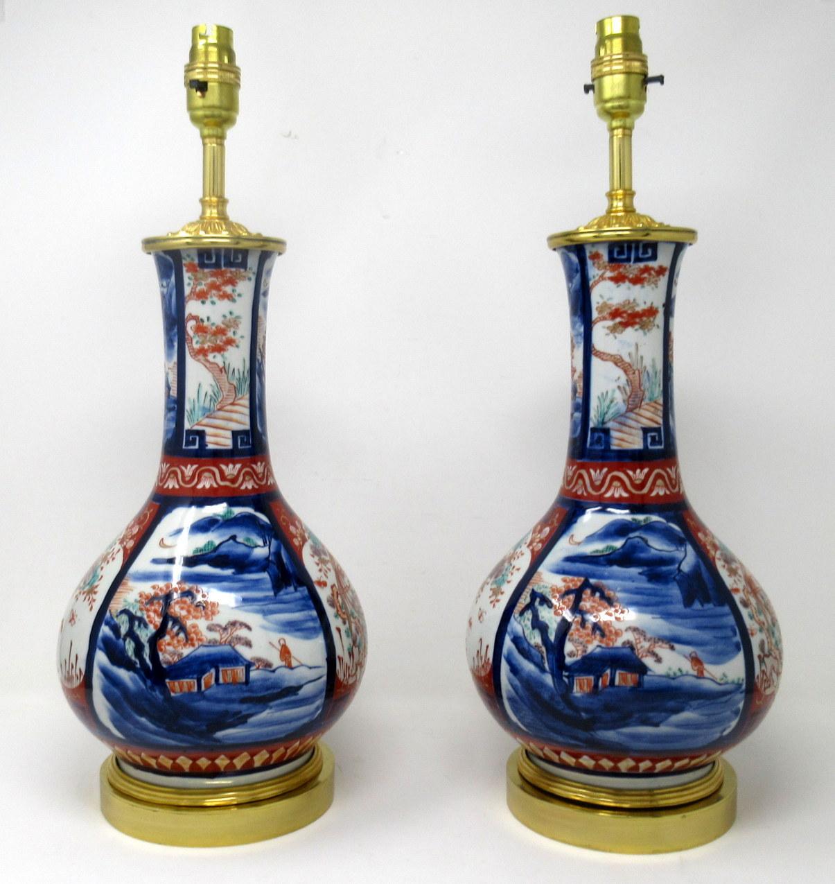 Antique Pair Japanese Chinese Imari Porcelain Ormolu Table Lamps Blue Red Gilt In Good Condition In Dublin, Ireland