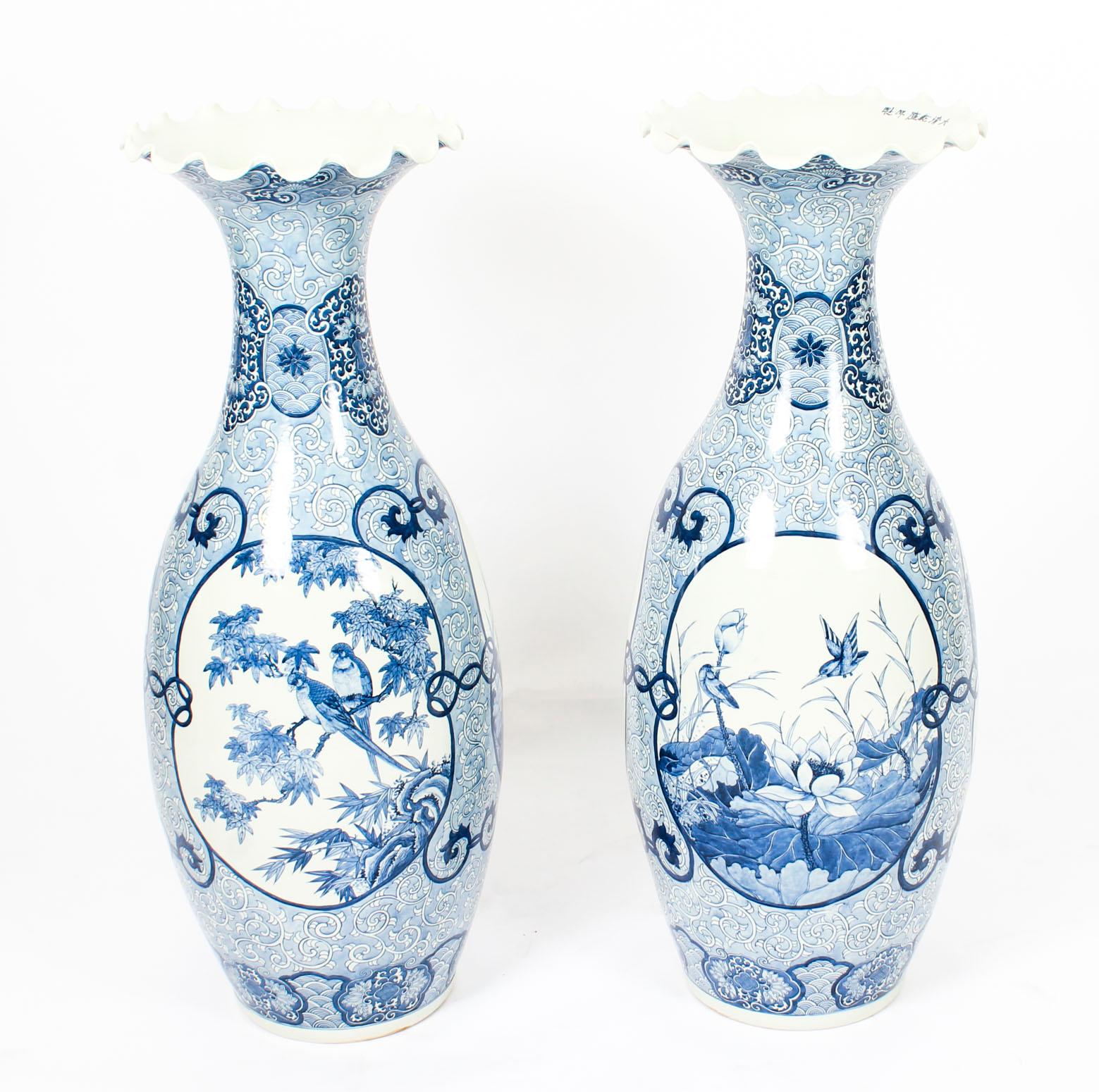 Antique Pair of Japanese Meiiji Imari Blue & White Arita Porcelain Temple Vases 9