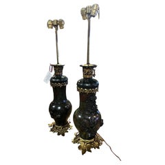 Antiguo Par de Jarrones Japoneses de Bronce Patinado Montados como Lámparas