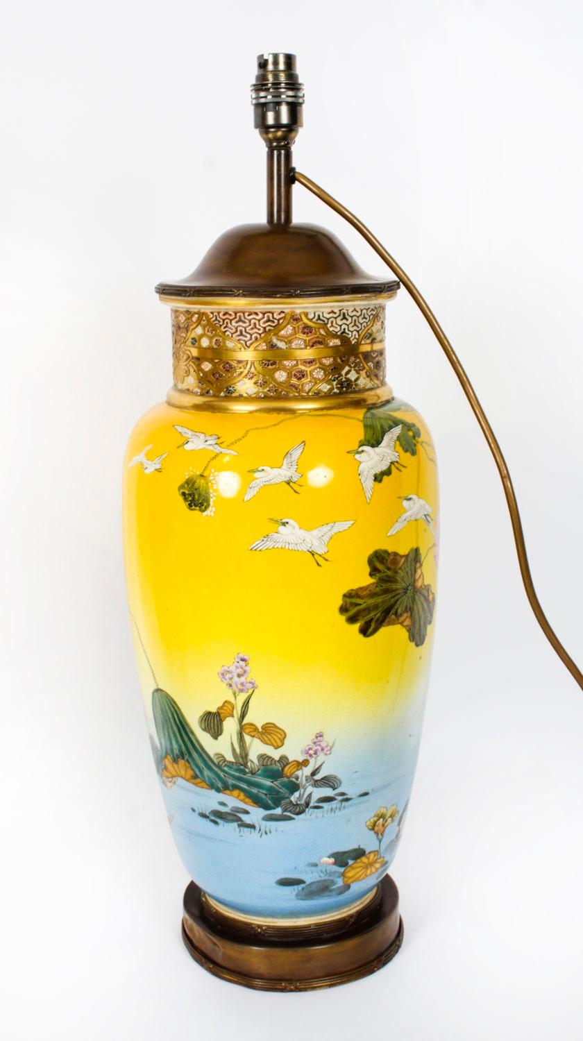 Ancienne paire de vases japonais de la période Taizan de Satsuma, 19ème siècle en vente 6
