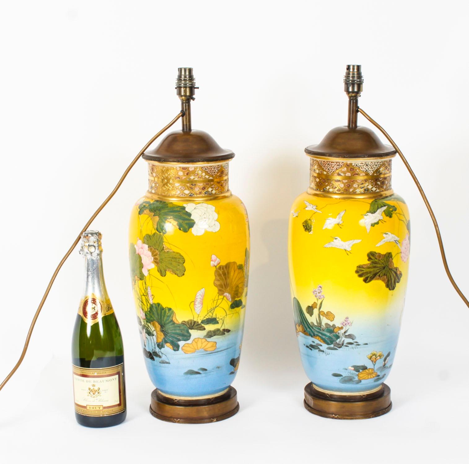 Ancienne paire de vases japonais de la période Taizan de Satsuma, 19ème siècle en vente 14