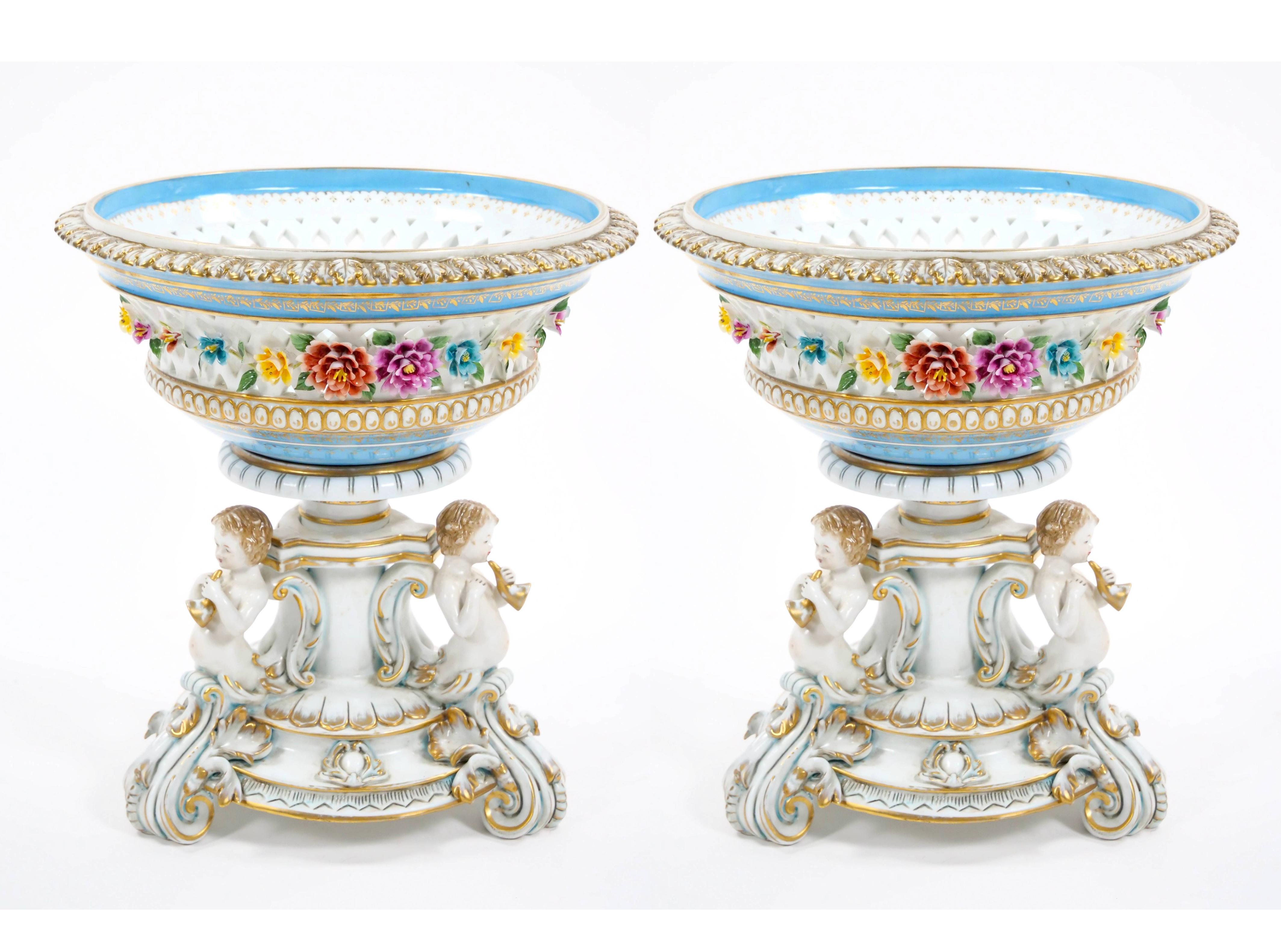 Coppia antica di grandi centrotavola figurativi in porcellana tedesca Meissen Porcelain in vendita 11