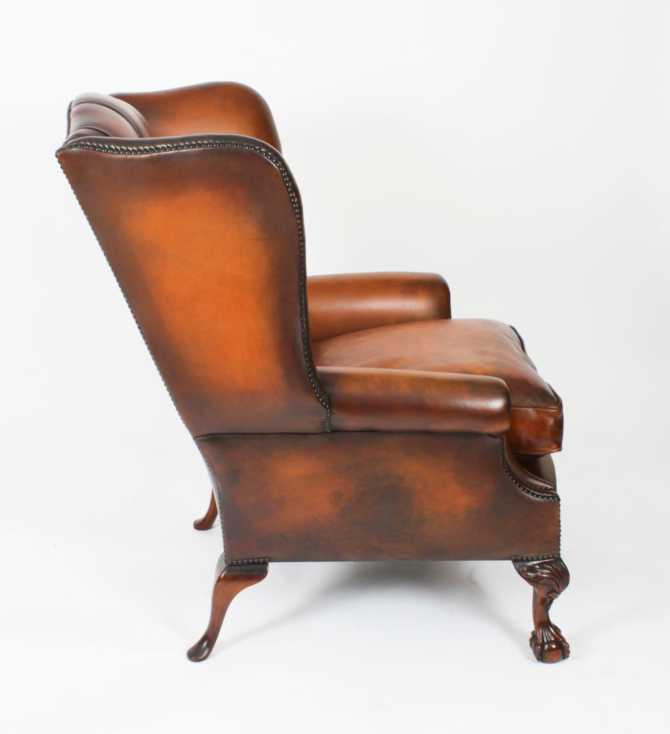 Antique Pair Leather Chippendale Revival Wingback Armchairs c.1920 20th Century For Sale 10
