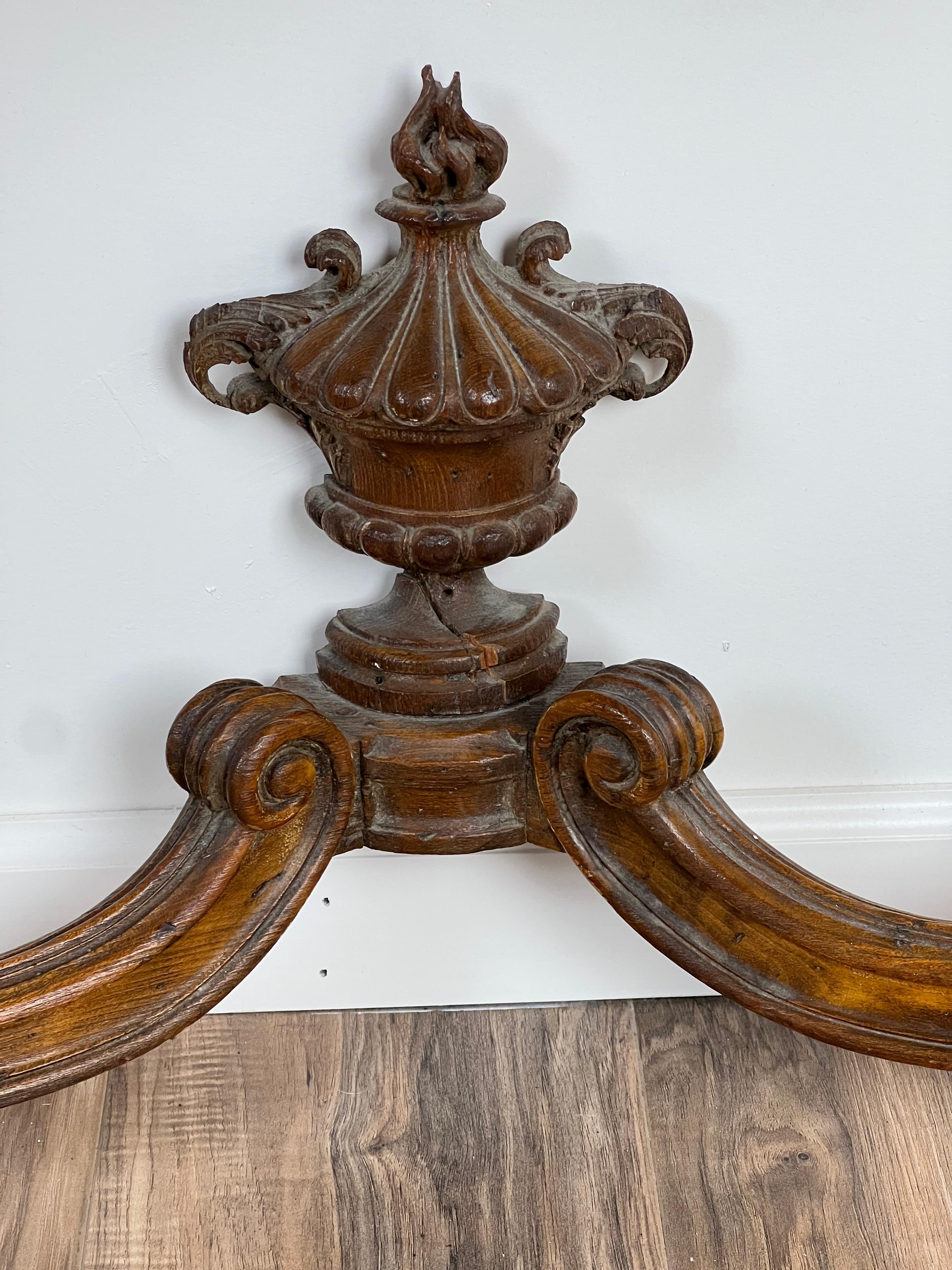 Antica coppia di tavoli da console Luigi XV Rococò Portor de Pyrénées c.C. Fine del 18° secolo. in vendita 5