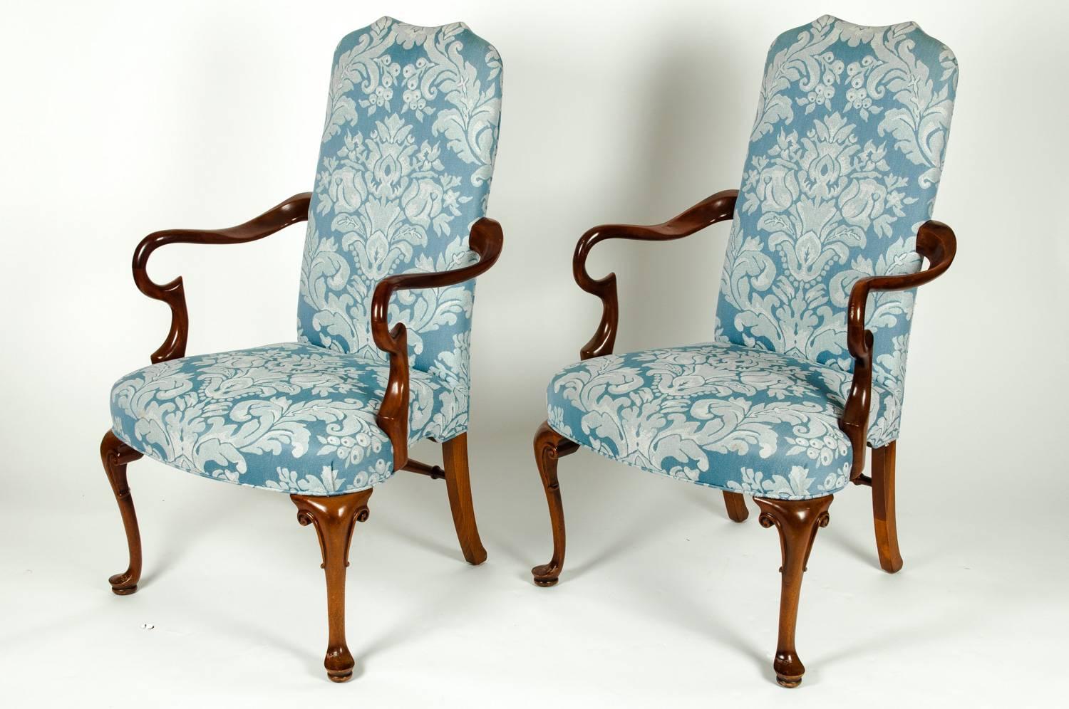 Antique Pair of Mahogany Framed Side Armchairs In Excellent Condition In Tarry Town, NY