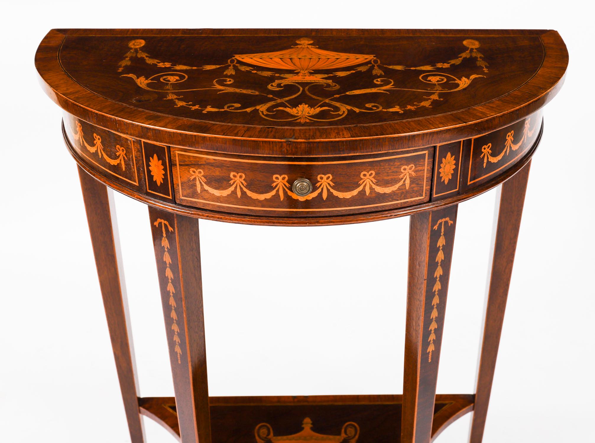 Antique Pair Marquetry Demi Lune Console Tables Edwards & Roberts 19th Century In condizioni buone in vendita a London, GB
