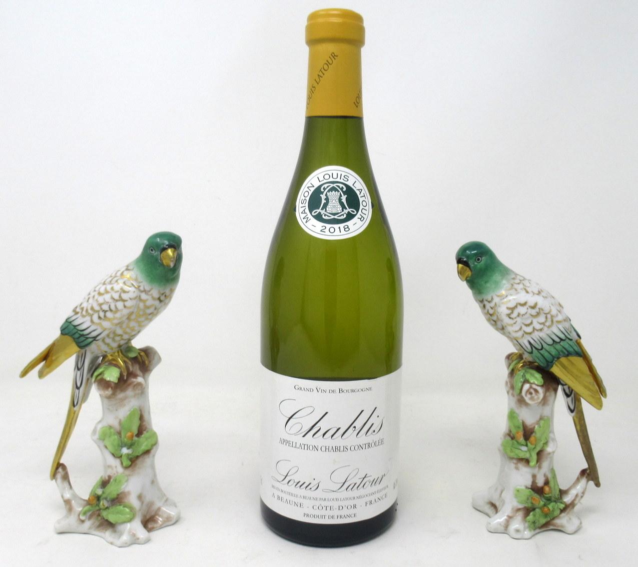 Antique Pair of Meissen Style Continental Parrots Birds Green Gilt, 19th Century In Good Condition In Dublin, Ireland