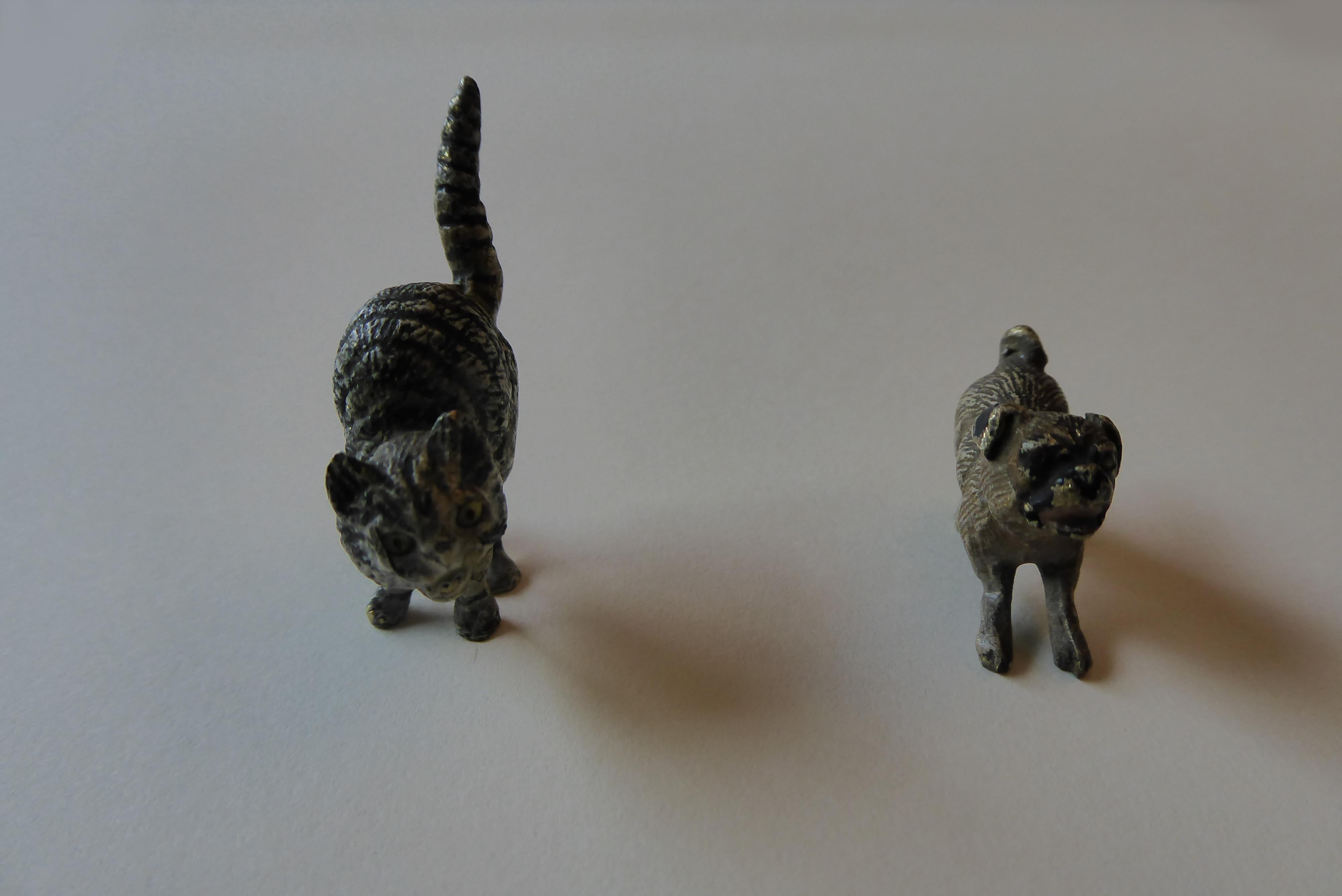 Early 20th Century Antique Pair of Miniature Austrian Cold Painted Bronze Cat and Dog, circa 1900 For Sale