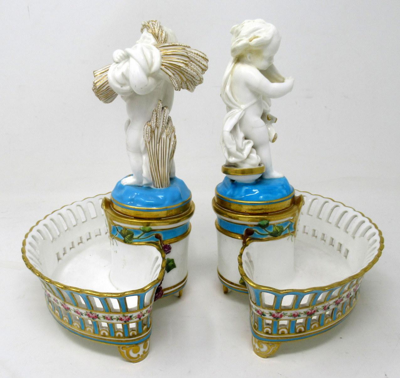 Antique Pair Minton Staffordshire Porcelain Vases Centerpieces Cherub Turquoise For Sale 3