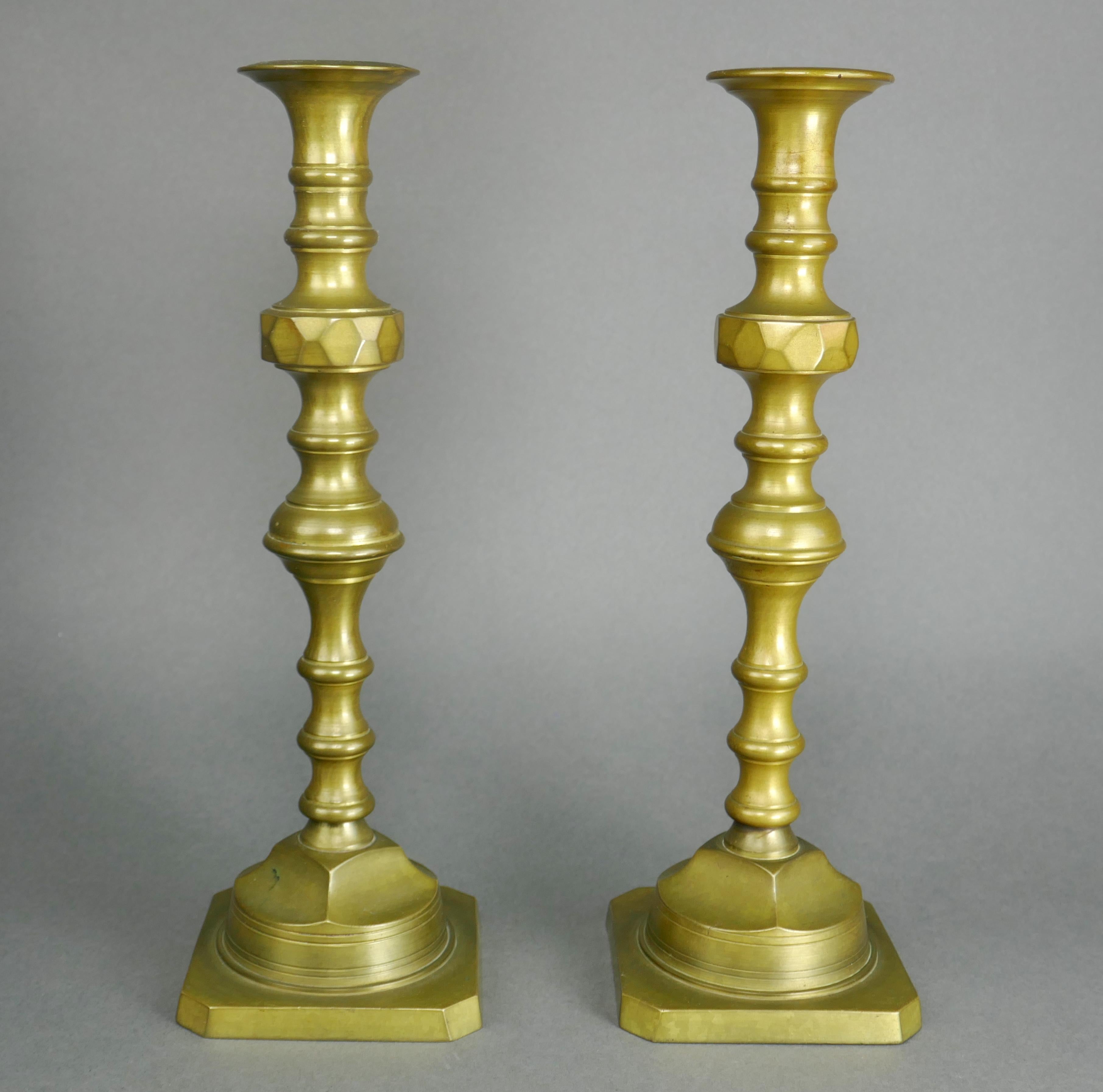 Antique Pair of 19th Century Cast Bronze European Candlesticks For Sale 4