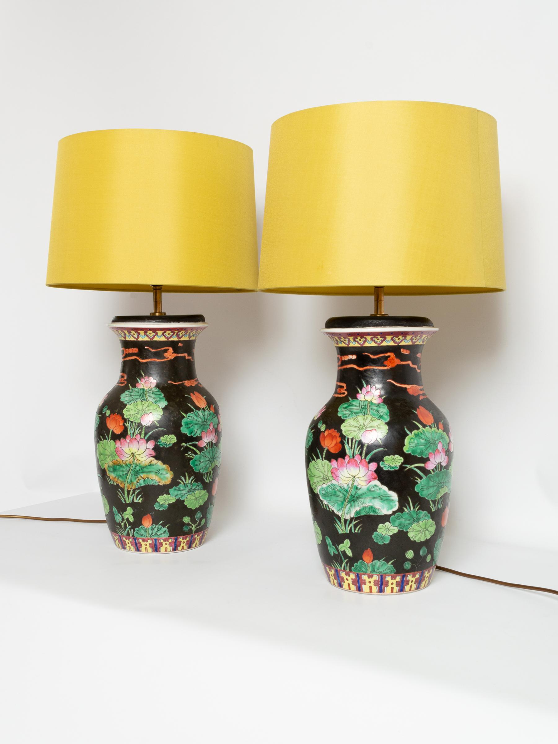 Antique Pair of 19th Century Famille Noire Chinese Vase Lamps, circa 1860 For Sale 2