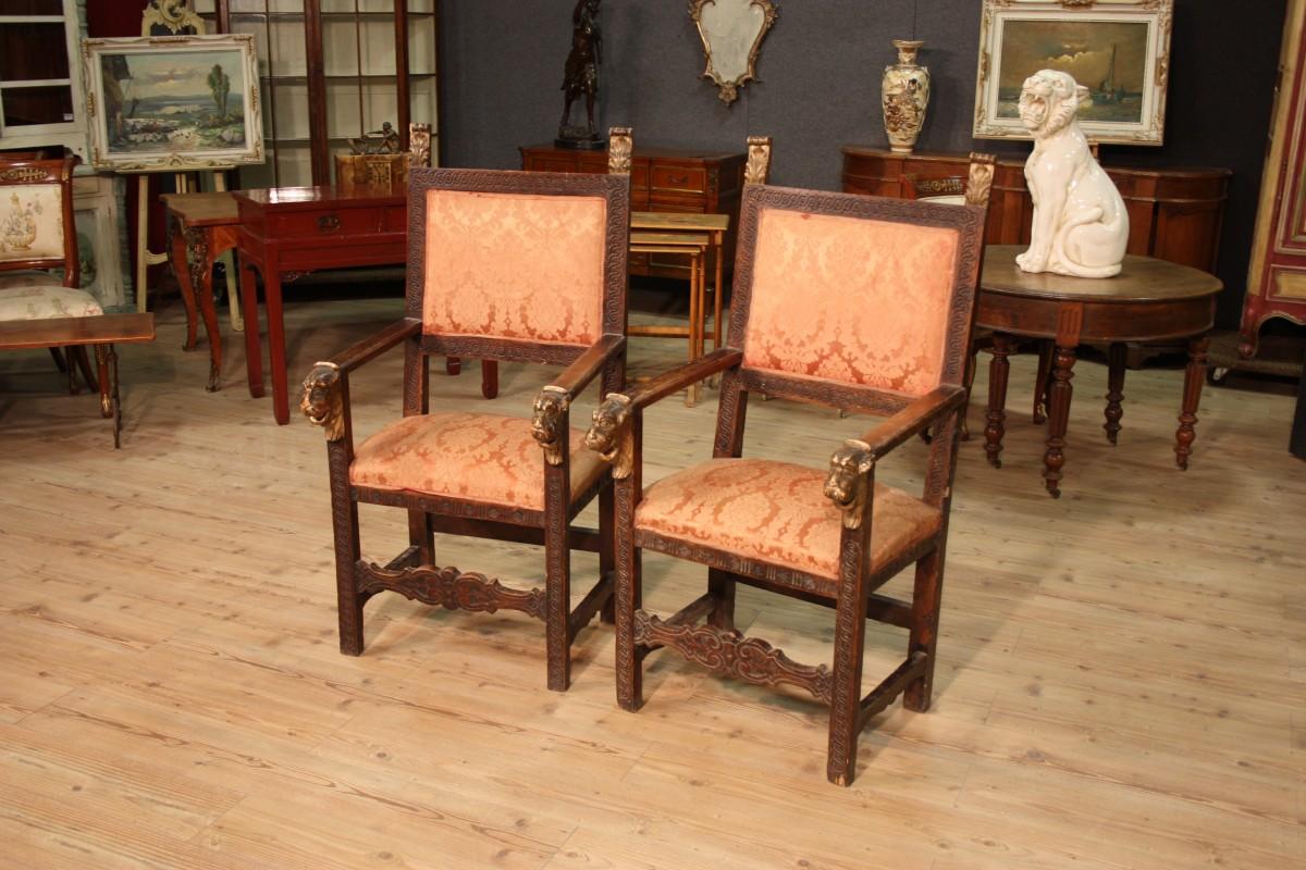 Antique Pair of 19th Century Italian Armchairs In Good Condition For Sale In London, GB