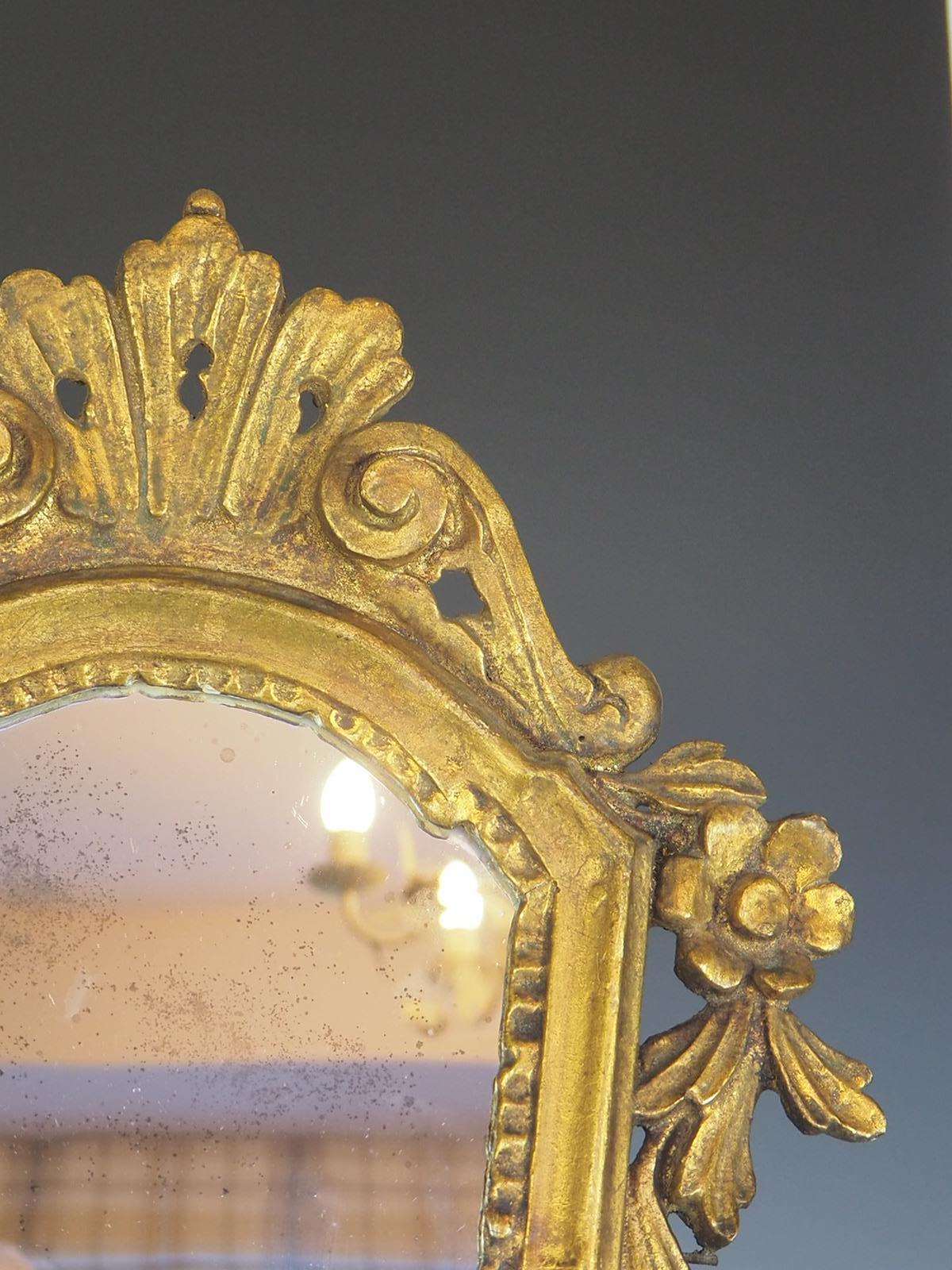 Antique Pair of 19th Century Italian Giltwood Mirrors 3