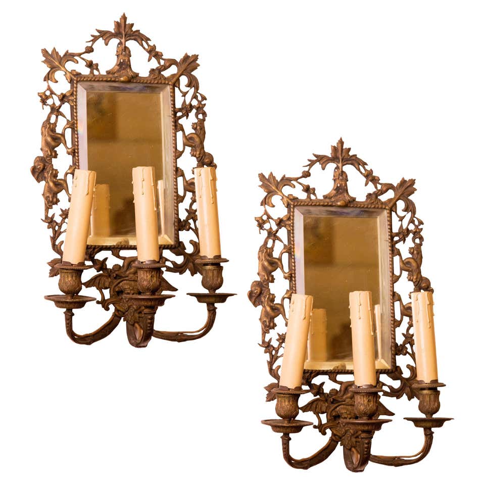 Appliques Anciennes en Bronze Doré Italie XXe Siècle Appliques Anciennes en Bronze Doré Italie XXe Siècle