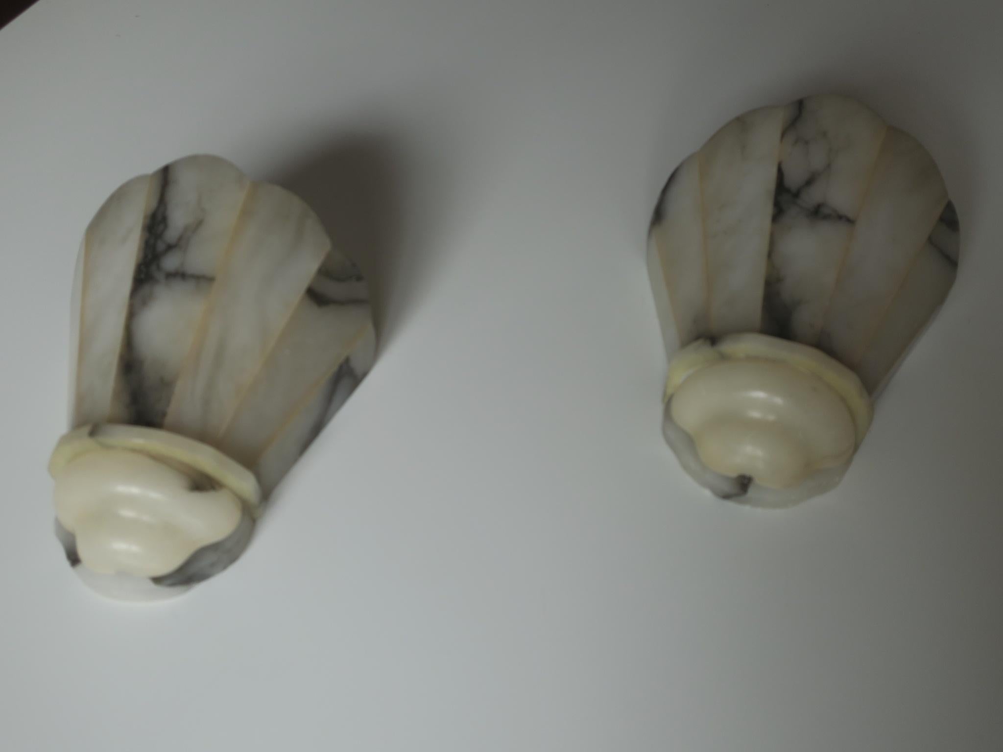 Early 20th Century Antique Pair of Alabaster Art Deco Sconces Nicely Veined For Sale