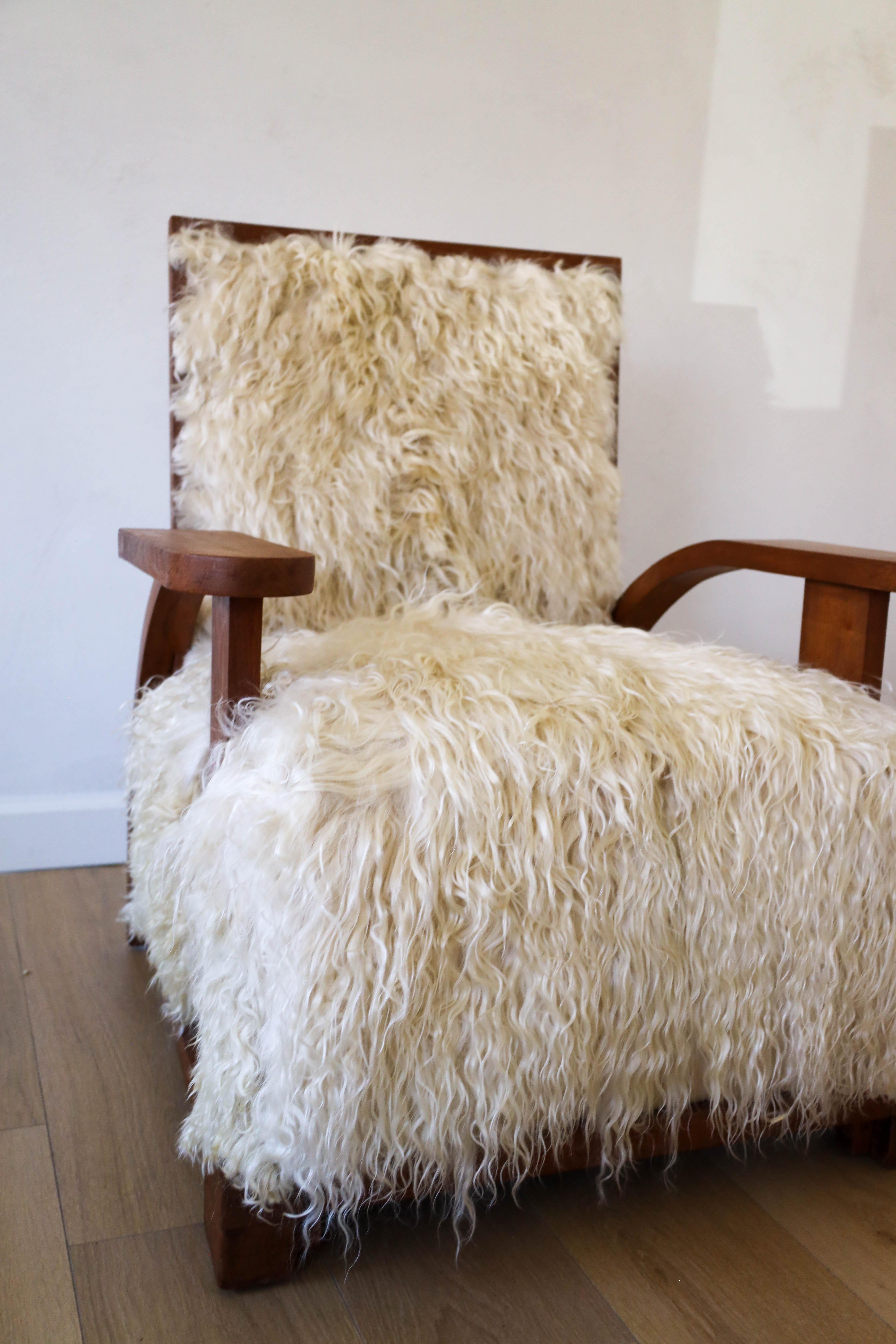 Antique Pair of Art Deco Club Chairs, reupholstered in Angora Goat, Early 1900s For Sale 4