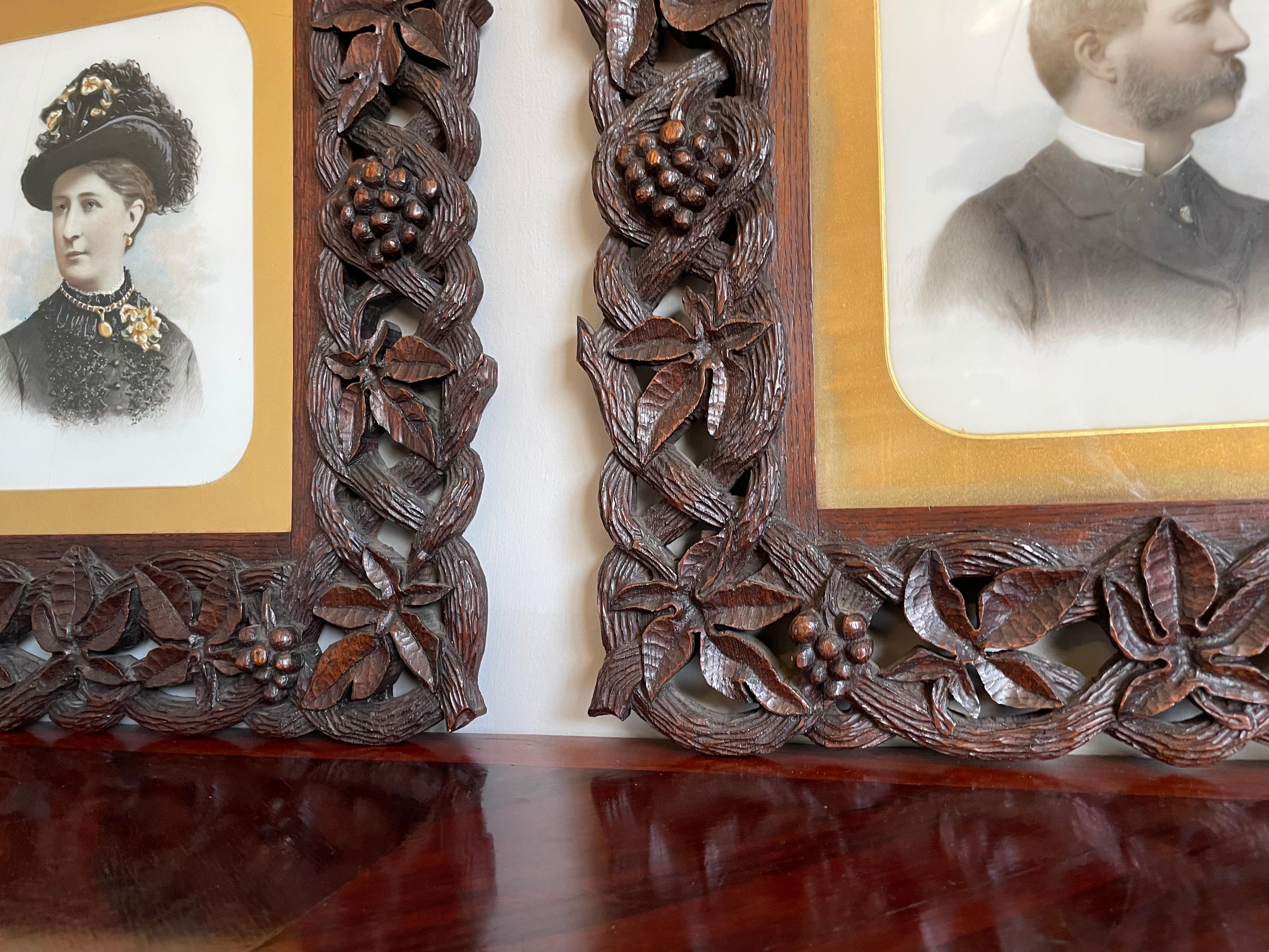 Antique Pair of Black Forest Photo Frames / Wall Mirrors with Grapevine Frames For Sale 2