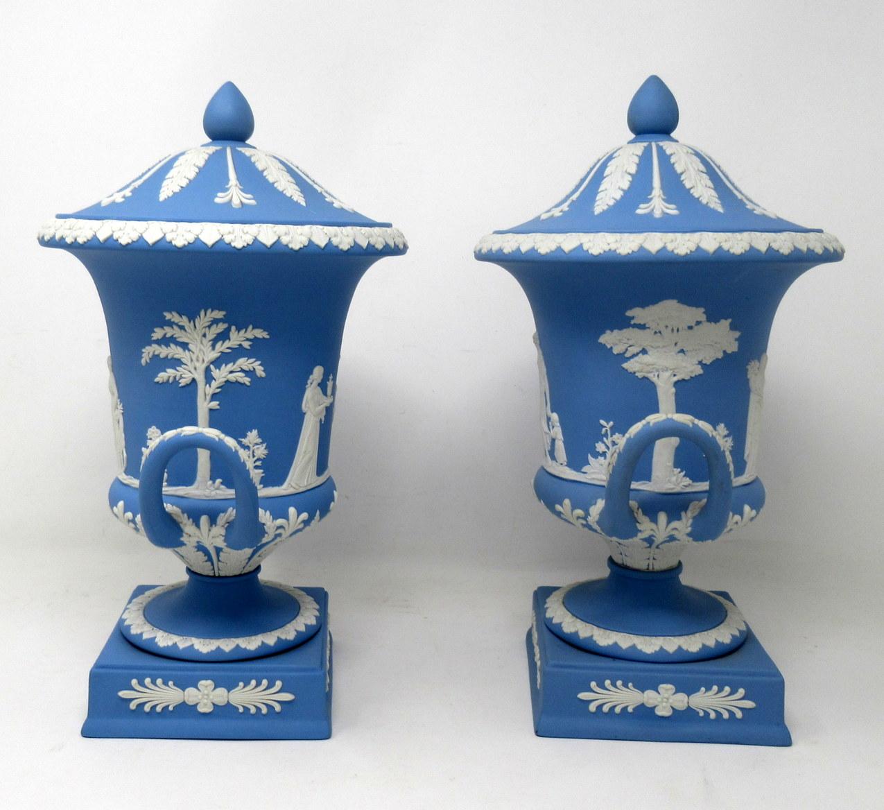 Antique Pair of Blue Wedgwood Jasperware Ceramic Urns Vases Mythological Scenes In Good Condition In Dublin, Ireland