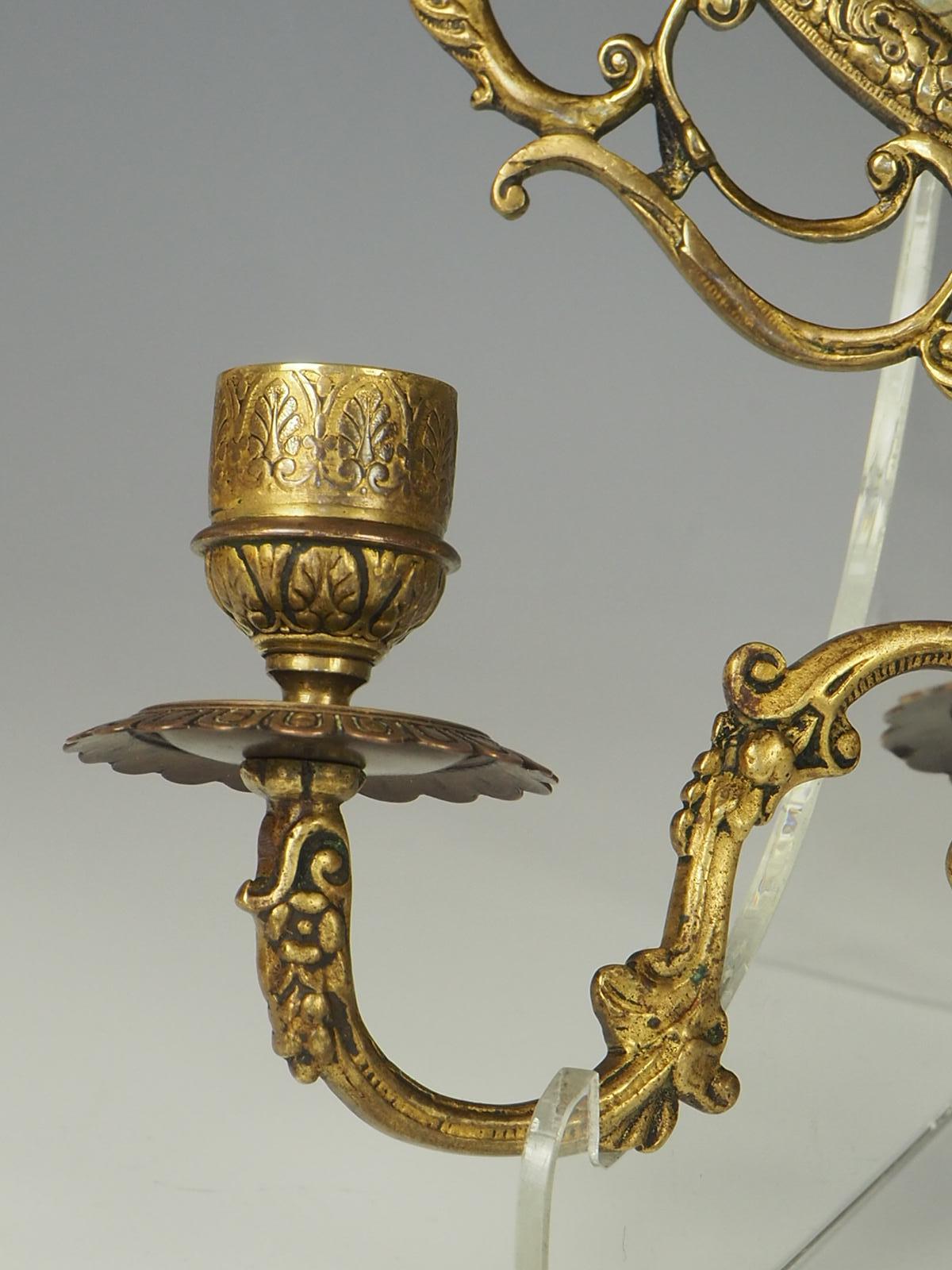 Antique Pair of Brass Wall Sconce Mirrors For Sale 10