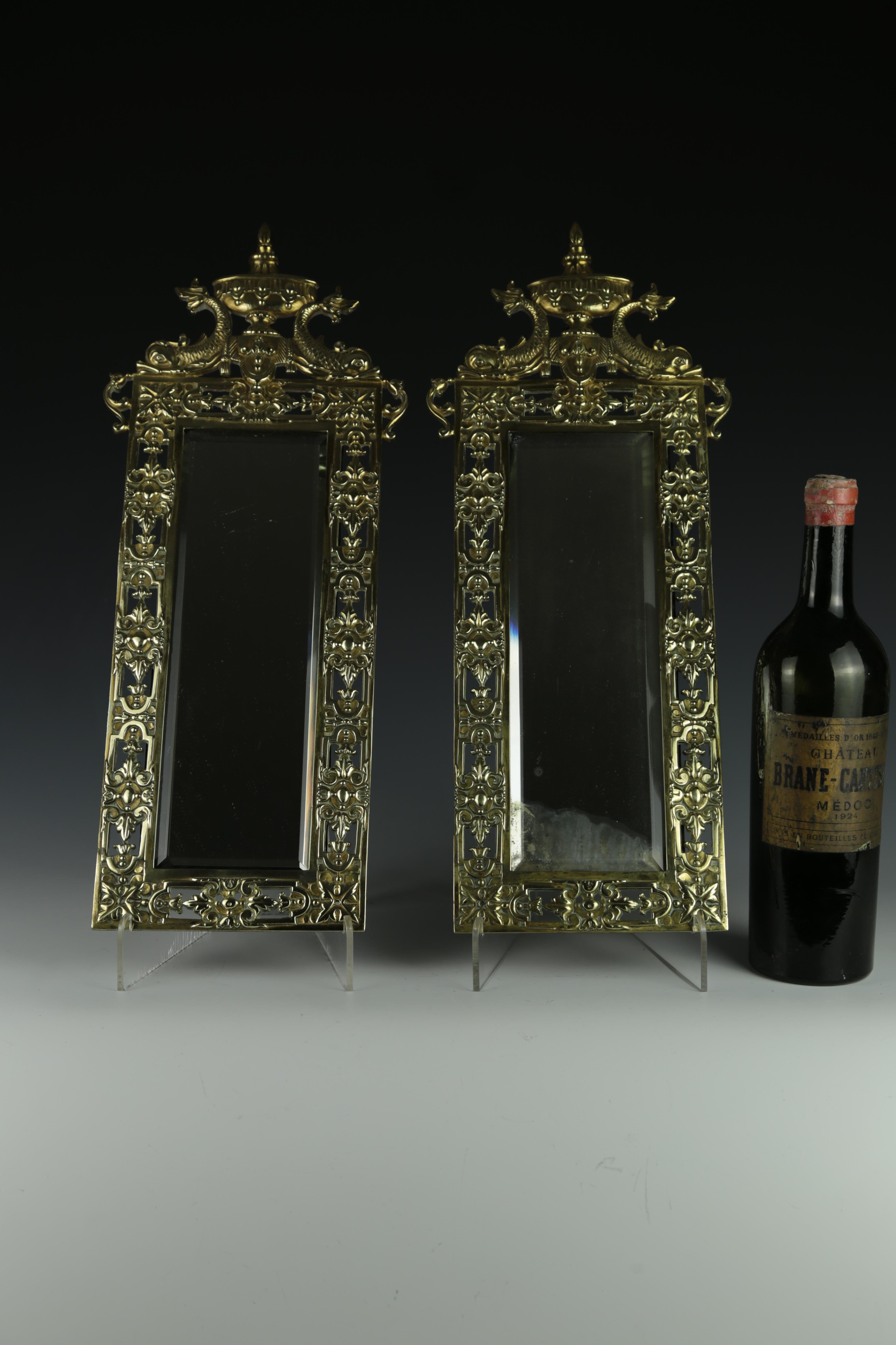 Ancienne paire de miroirs muraux victoriens britanniques Bon état - En vente à Lincoln, GB