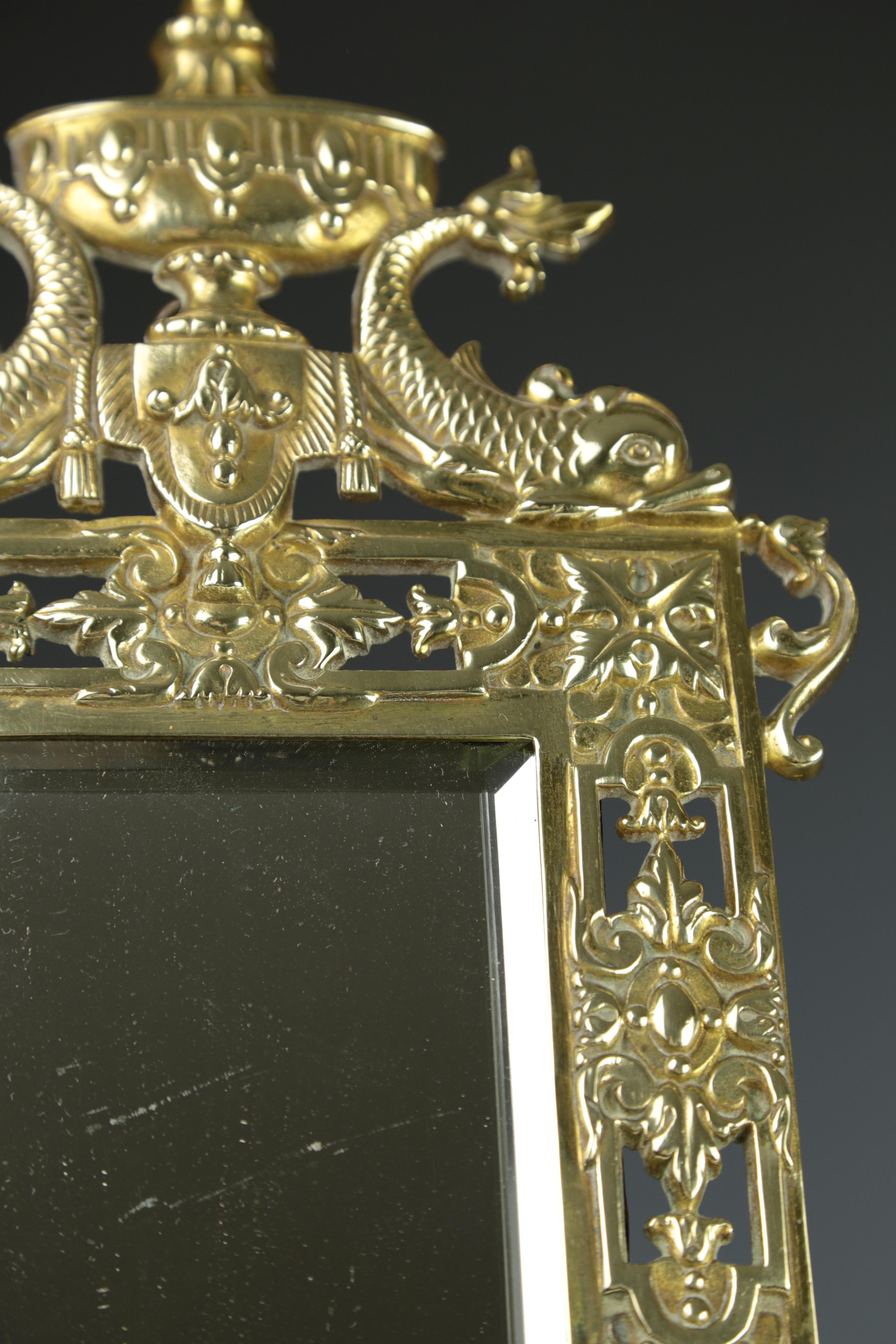 Ancienne paire de miroirs muraux victoriens britanniques en vente 2