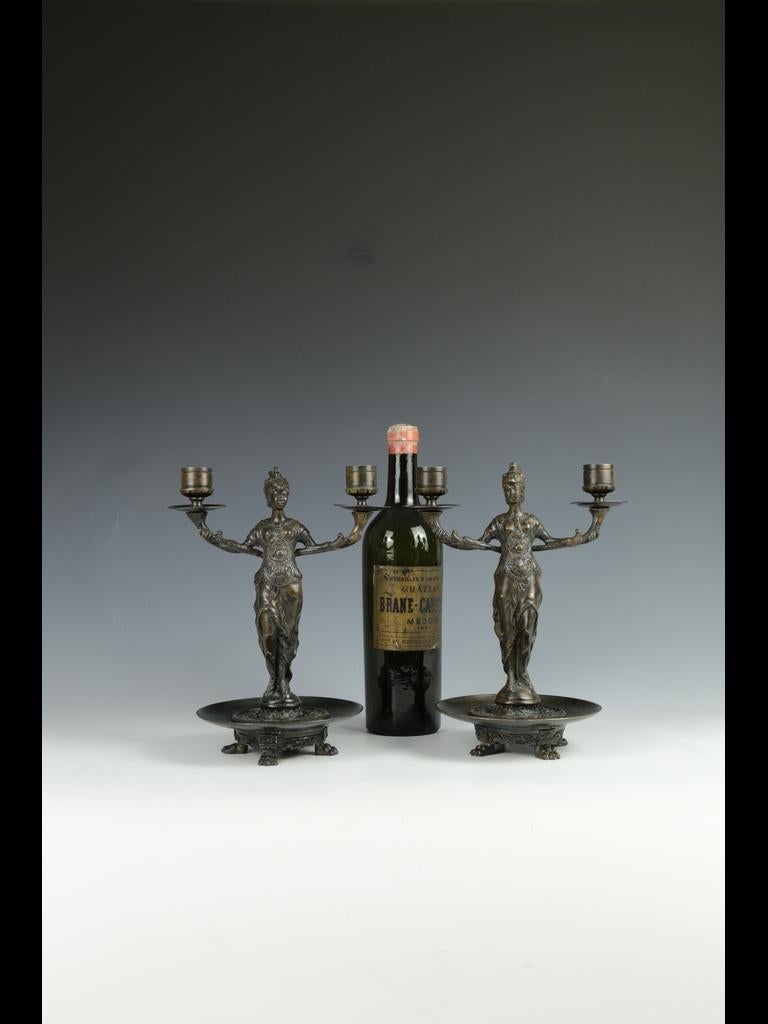 Paire de candélabres anciens en bronze de déesses d'Athènes par F. Souchal, Paris (vers 1850) Bon état - En vente à Lincoln, GB