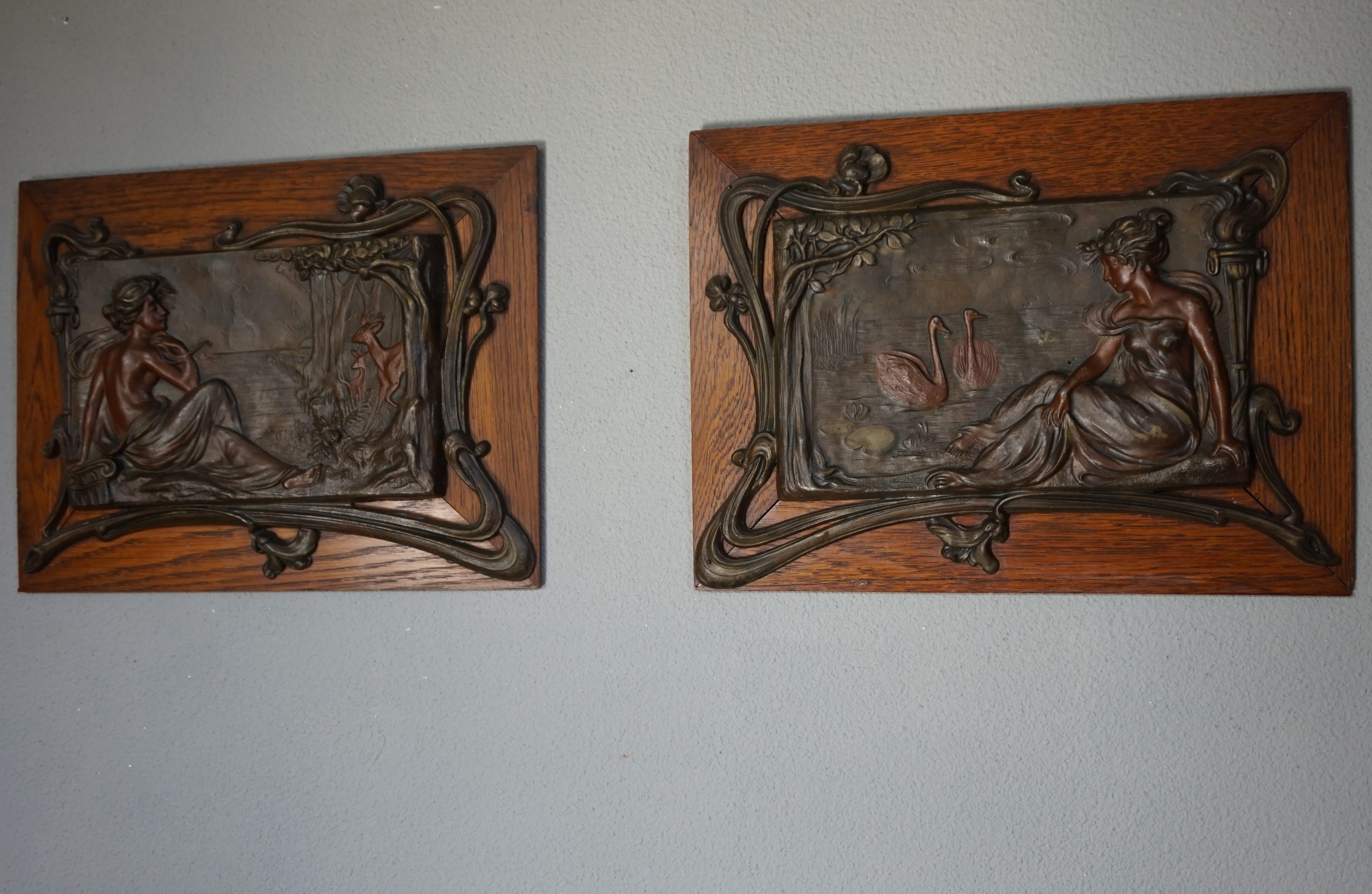 20th Century Antique Pair of Bronzed Metal Jugendstil Wall Plaques with Female Sculptures