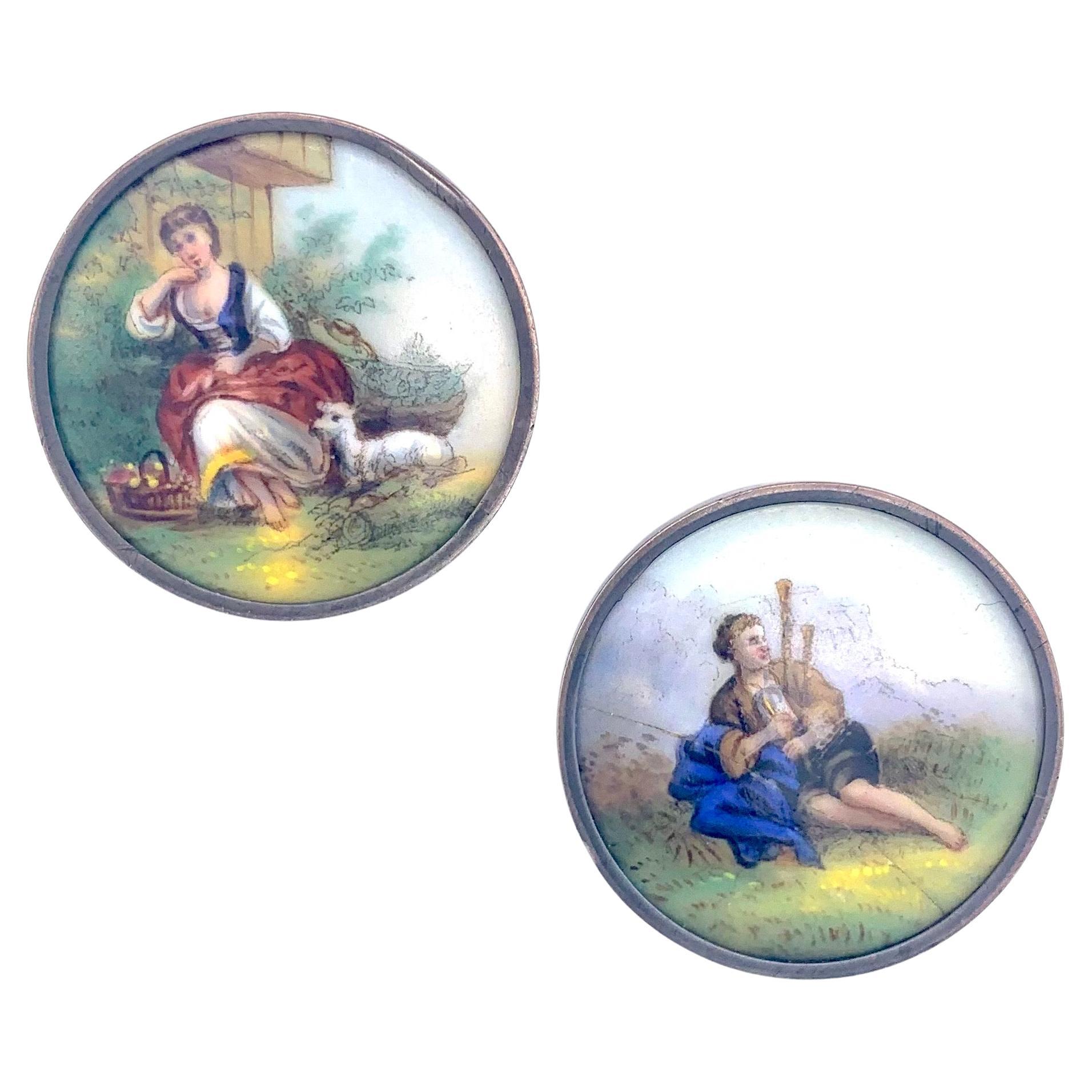Ancienne paire de boutons de sac Piper Flower Girl Pastural Scenes Silver doré