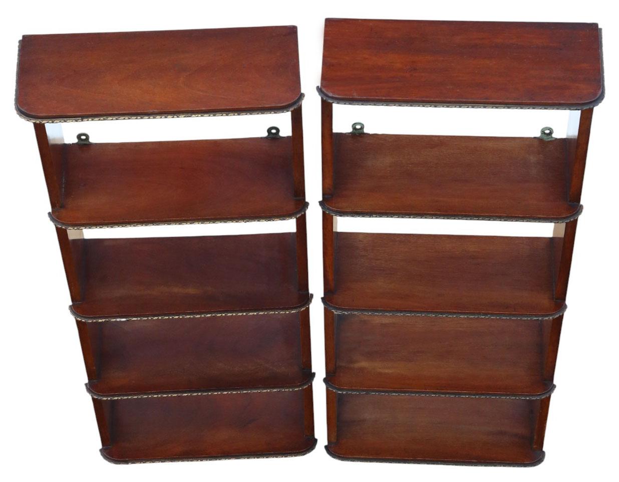 Legno Antique Pair of c.1900 Mahogany Wall Bookcases – Quality Display Shelves in vendita