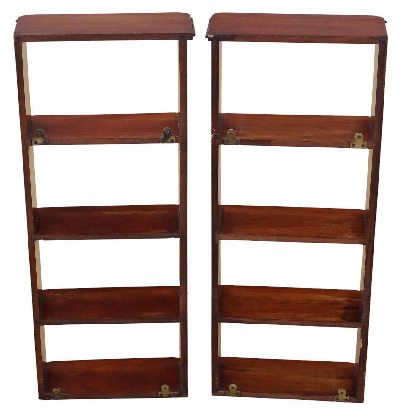 Antique Pair of c.1900 Mahogany Wall Bookcases – Quality Display Shelves in vendita 2