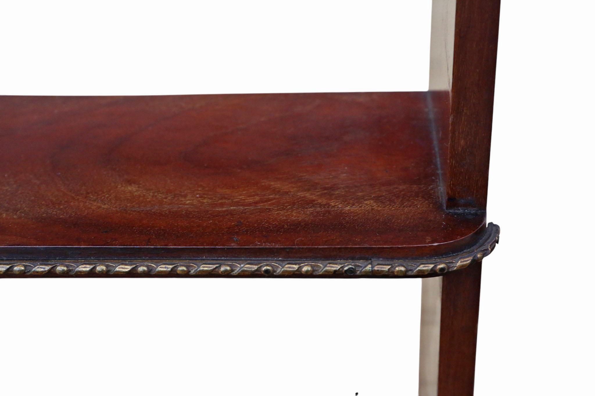 Antique Pair of c.1900 Mahogany Wall Bookcases – Quality Display Shelves in vendita 3